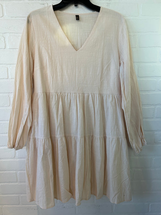 Dress Casual Short By fancyinn In Cream, Size: L
