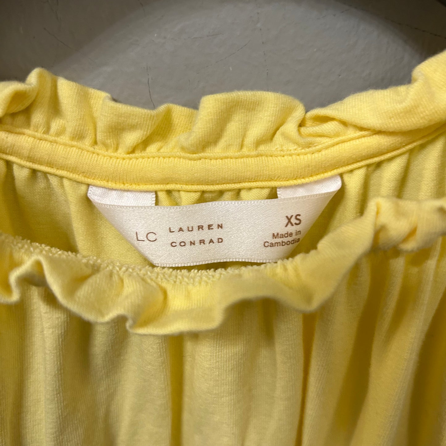 Top Sleeveless By Lc Lauren Conrad In Yellow, Size: Xs