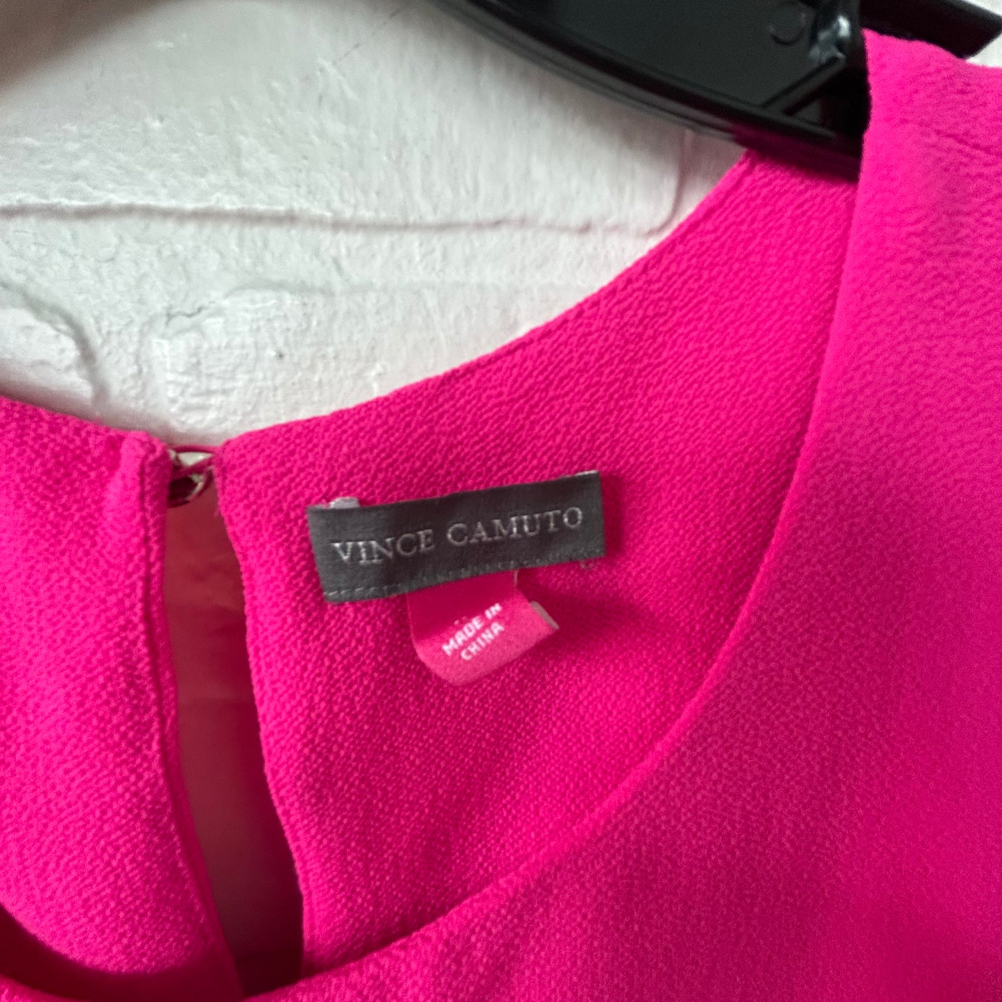 Top Sleeveless By Vince Camuto In Pink, Size: M