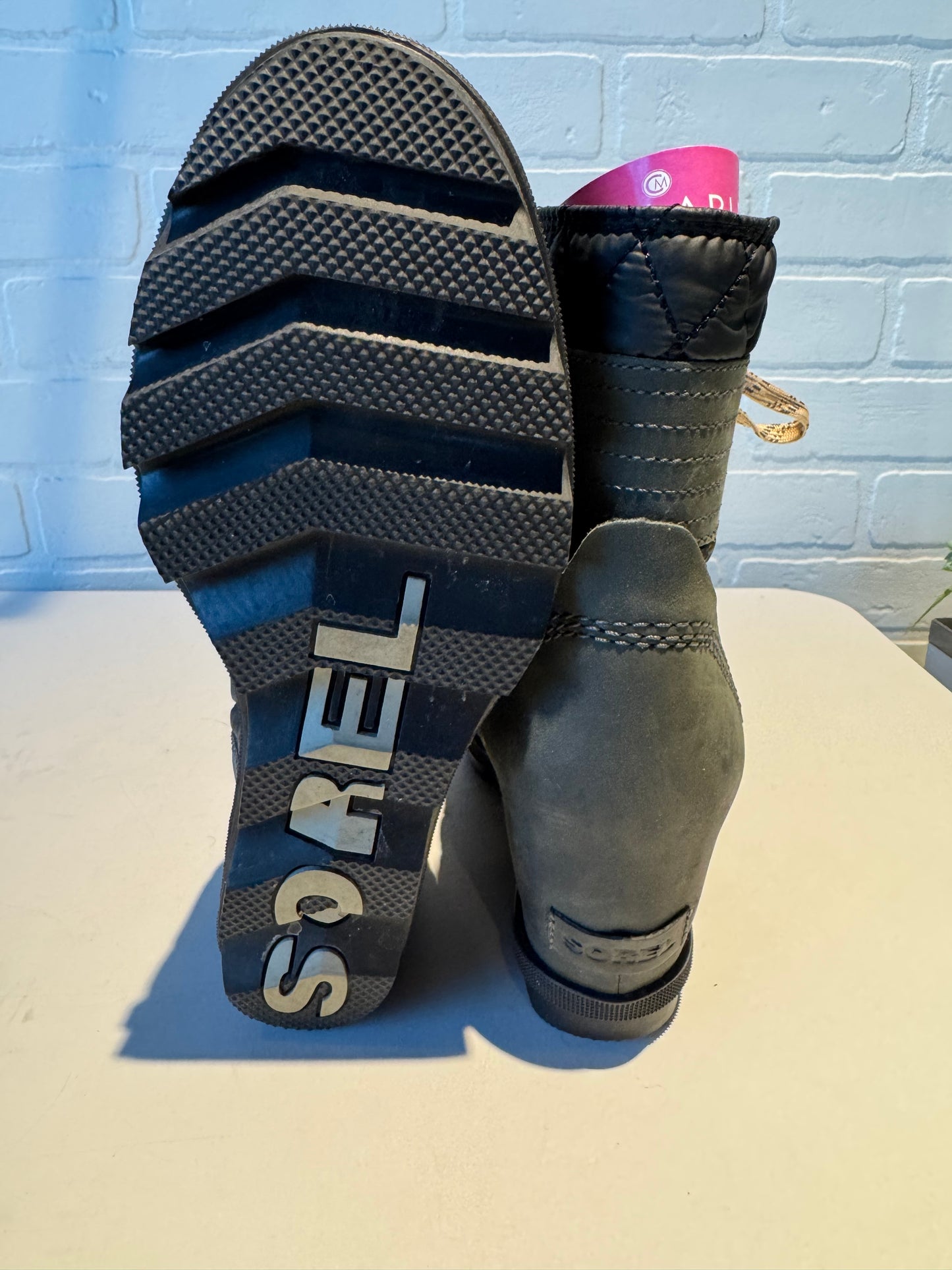 Boots Ankle Heels By Sorel In Black & Green, Size: 10