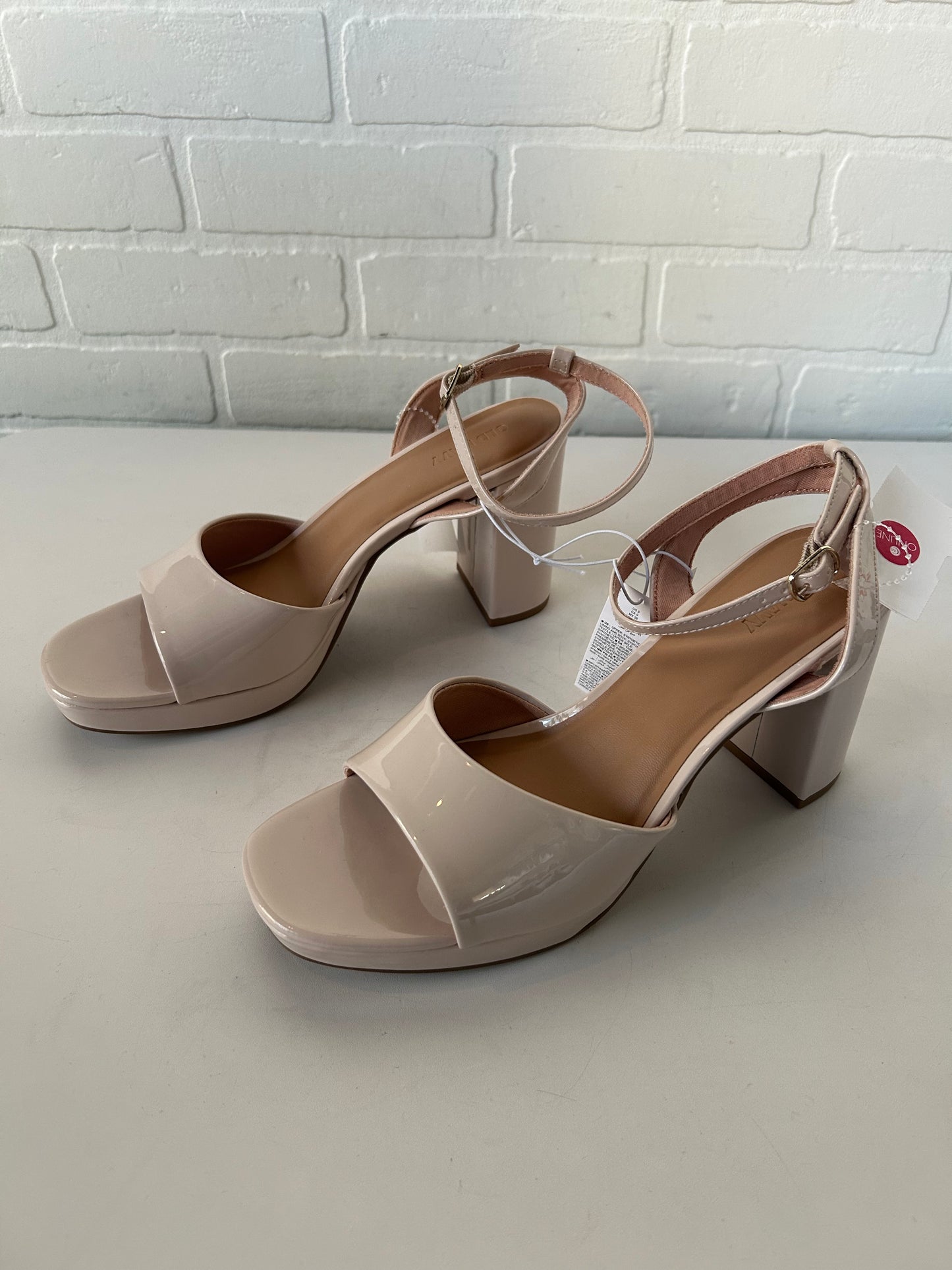 Sandals Heels Block By Old Navy In Pink, Size: 9