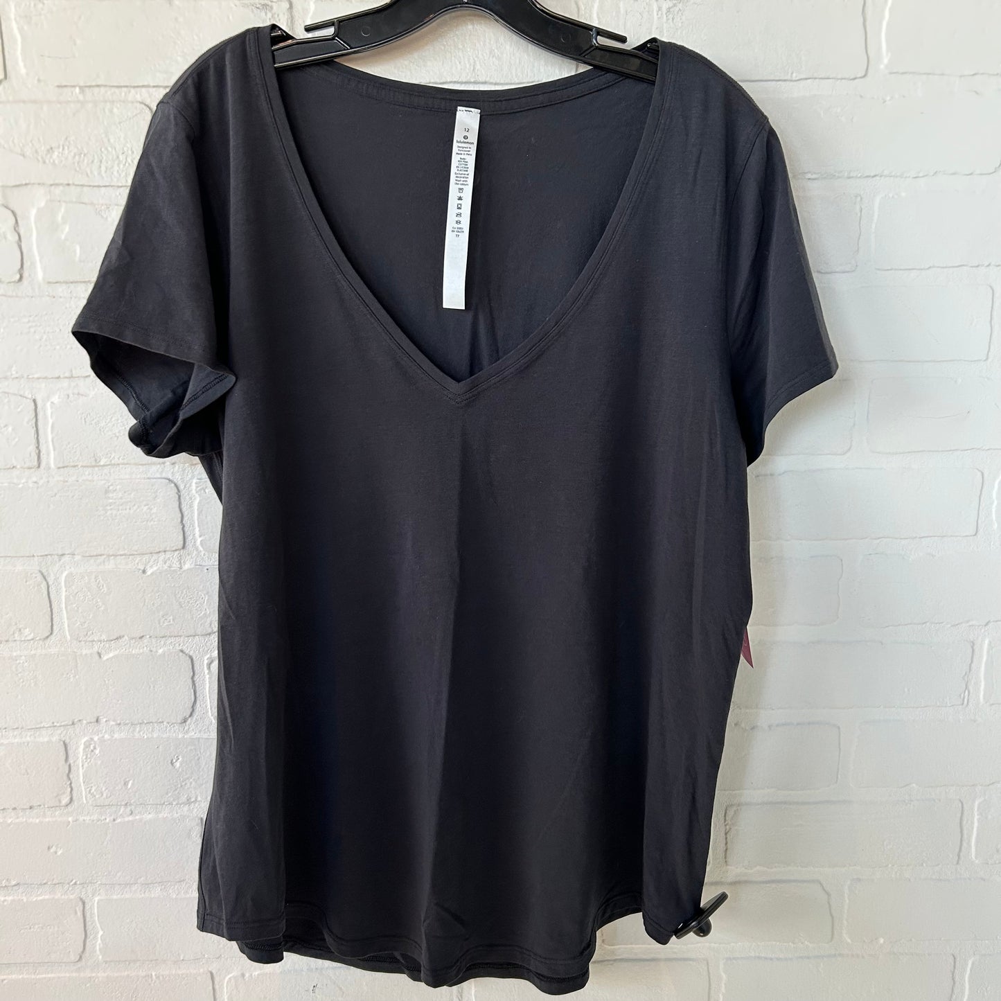 Athletic Top Short Sleeve By Lululemon In Black, Size: 12