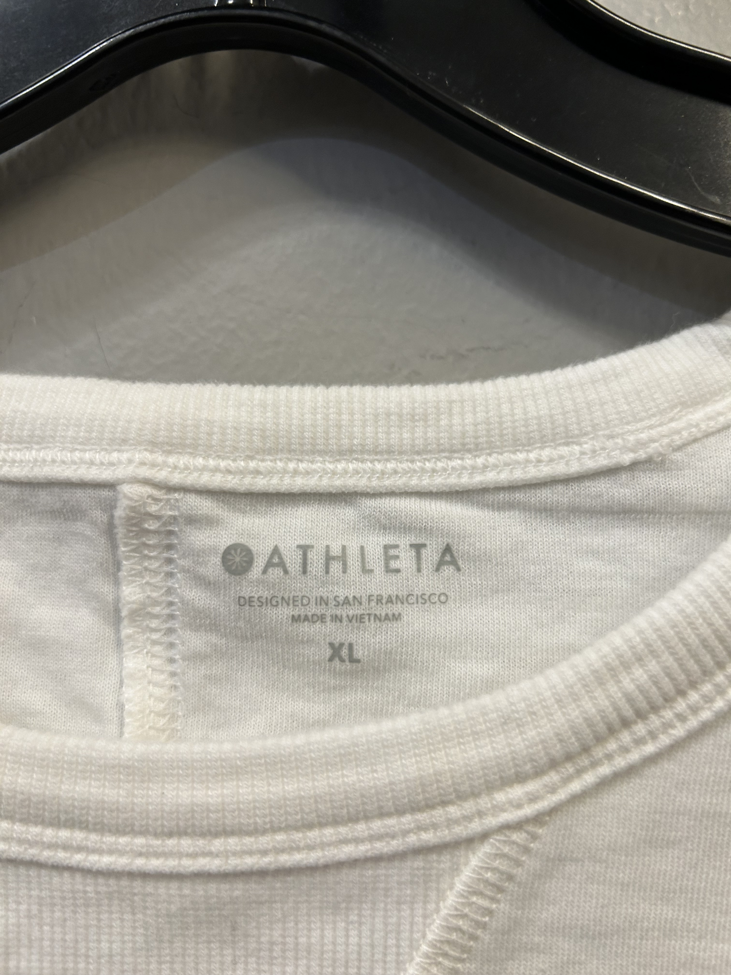 Sweatshirt Crewneck By Athleta  Size: Xl