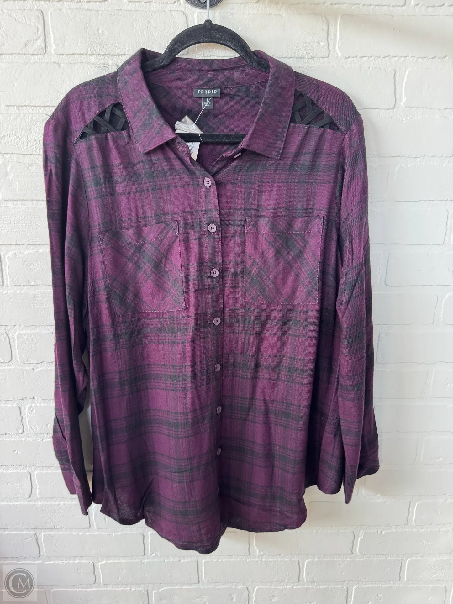 Top Long Sleeve By Torrid In Purple, Size: 1x