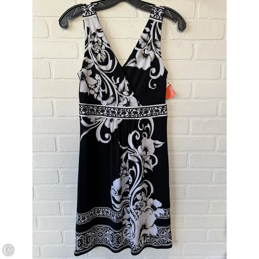 Dress Casual Short By White House Black Market In Black & White, Size: Xs
