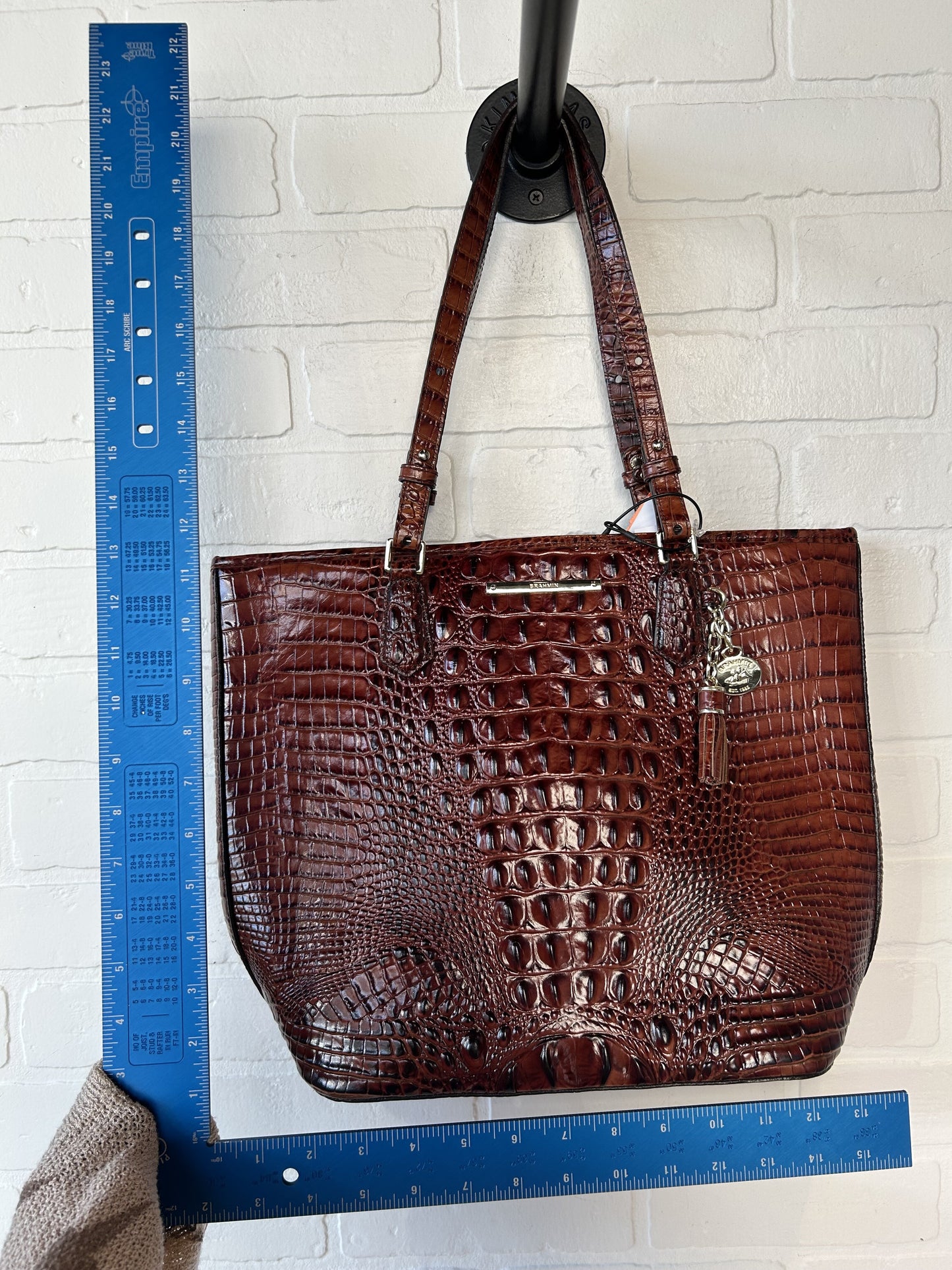 Tote Designer By Brahmin  Size: Medium