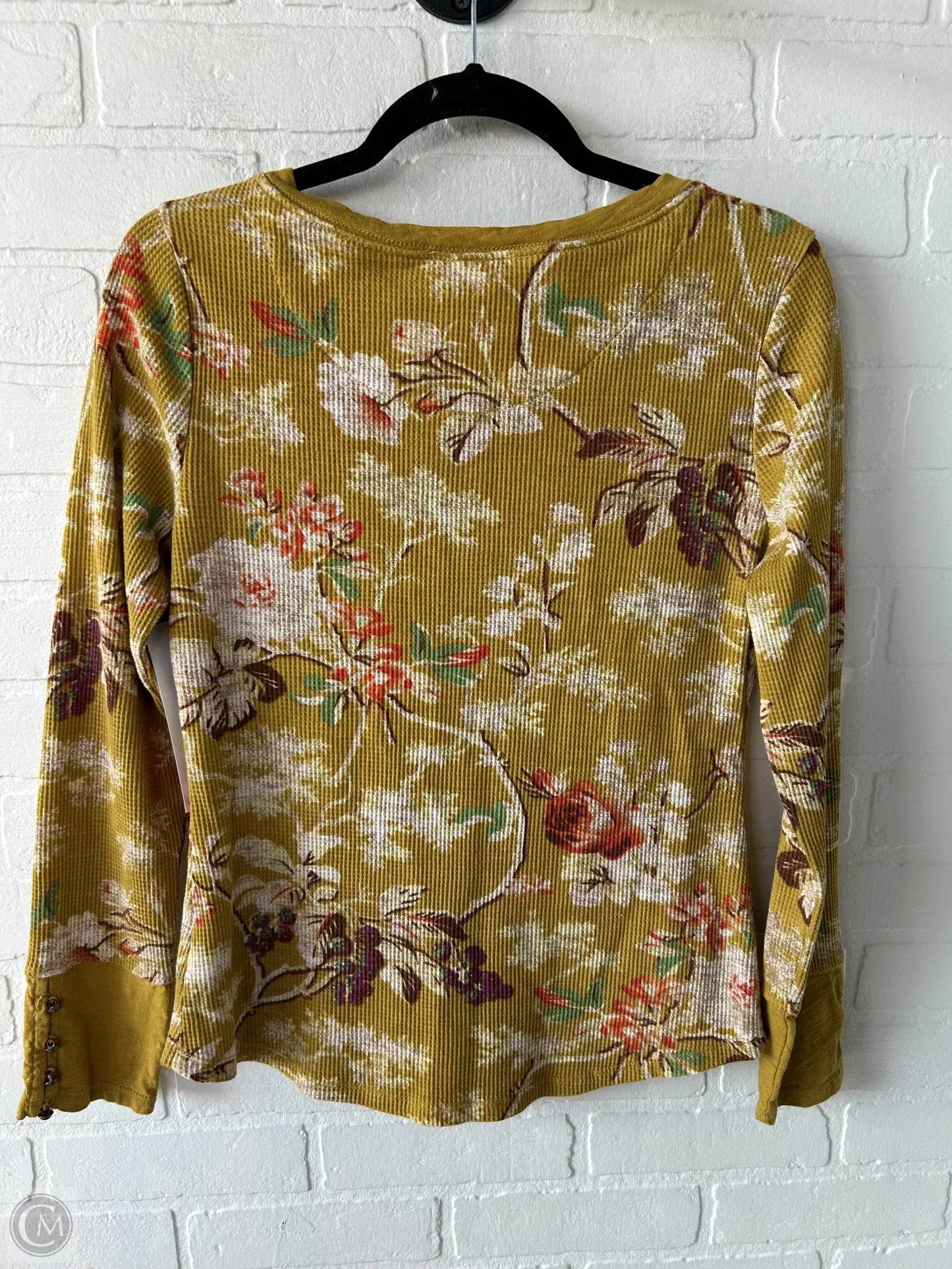 Top Long Sleeve By Pilcro In Yellow, Size: L