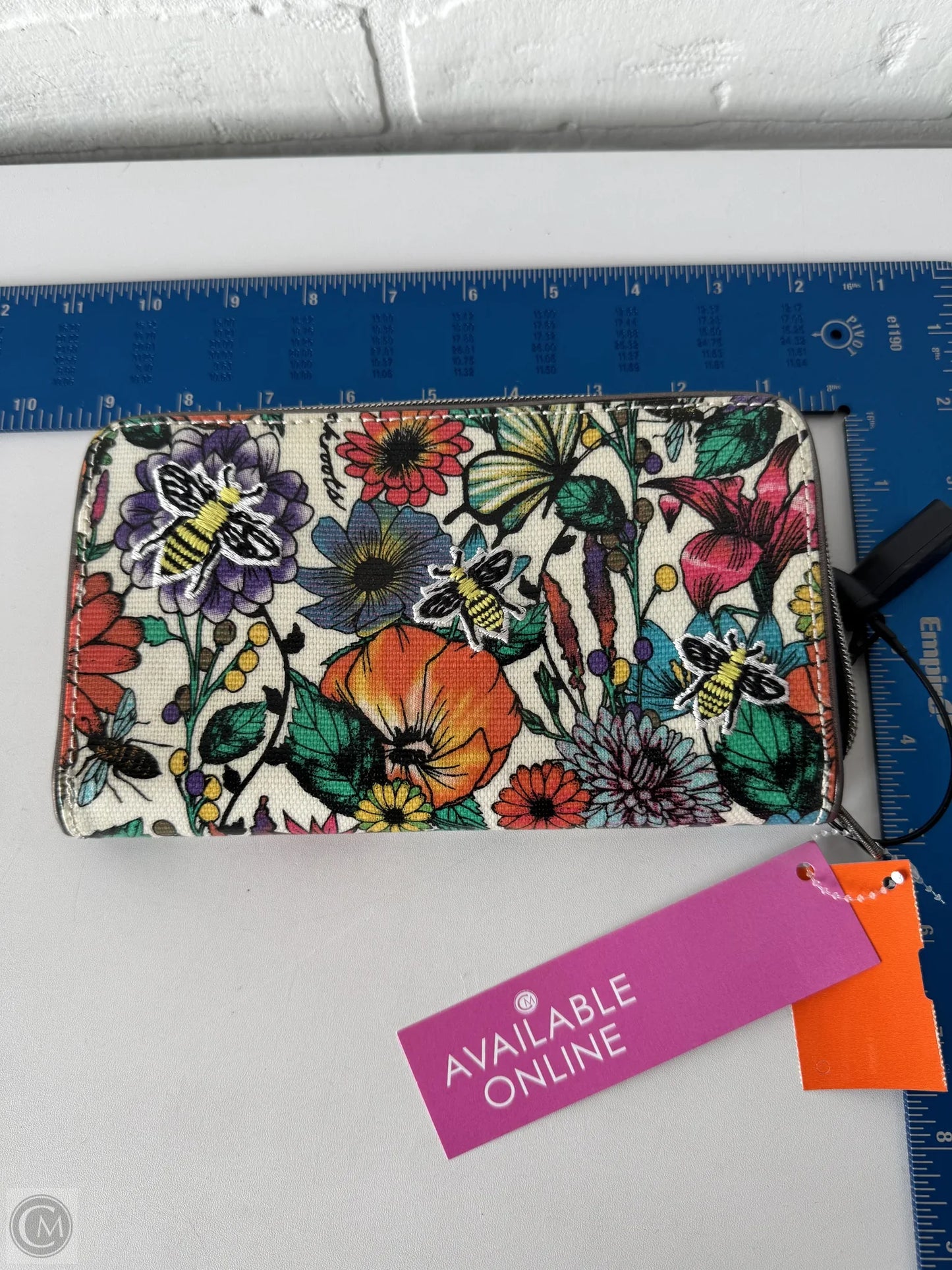 Wallet By Sakroots, Size: Medium