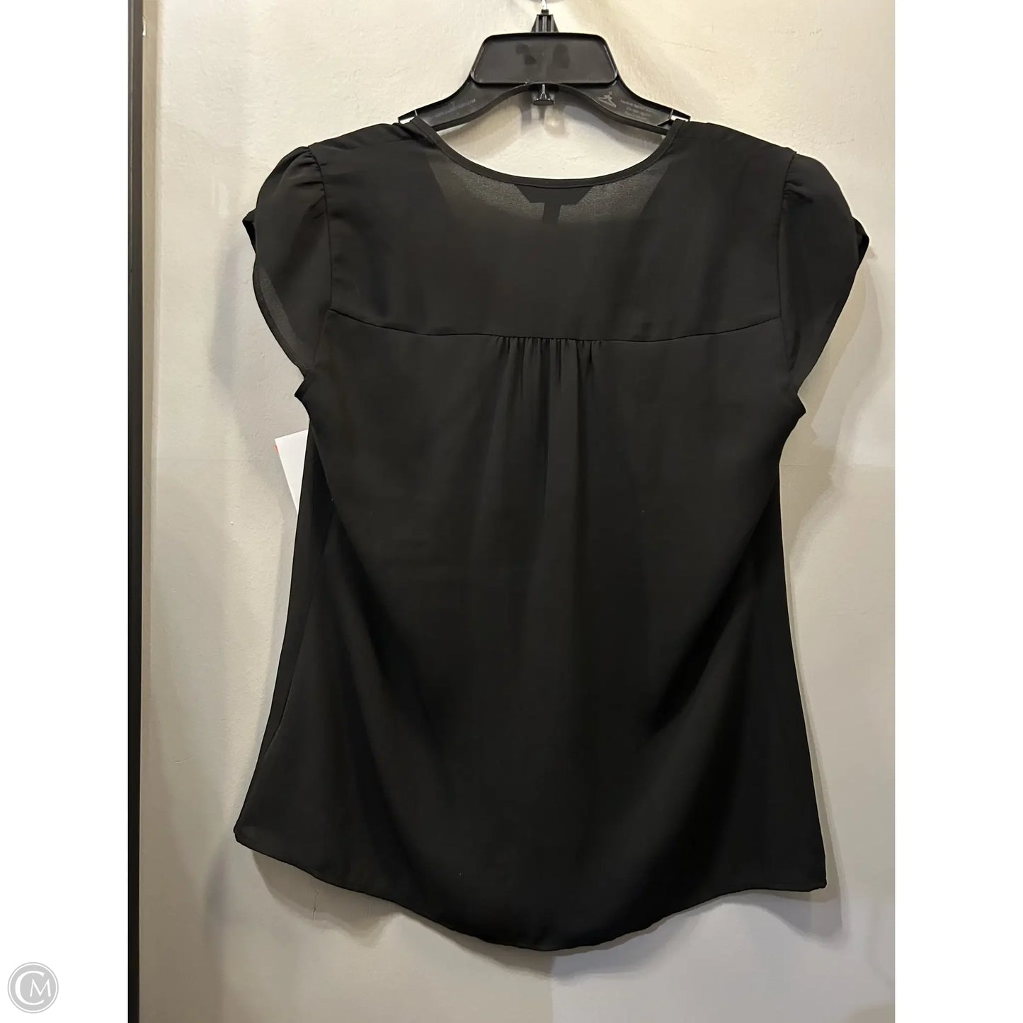 Top Short Sleeve By Express In Black, Size: Xs