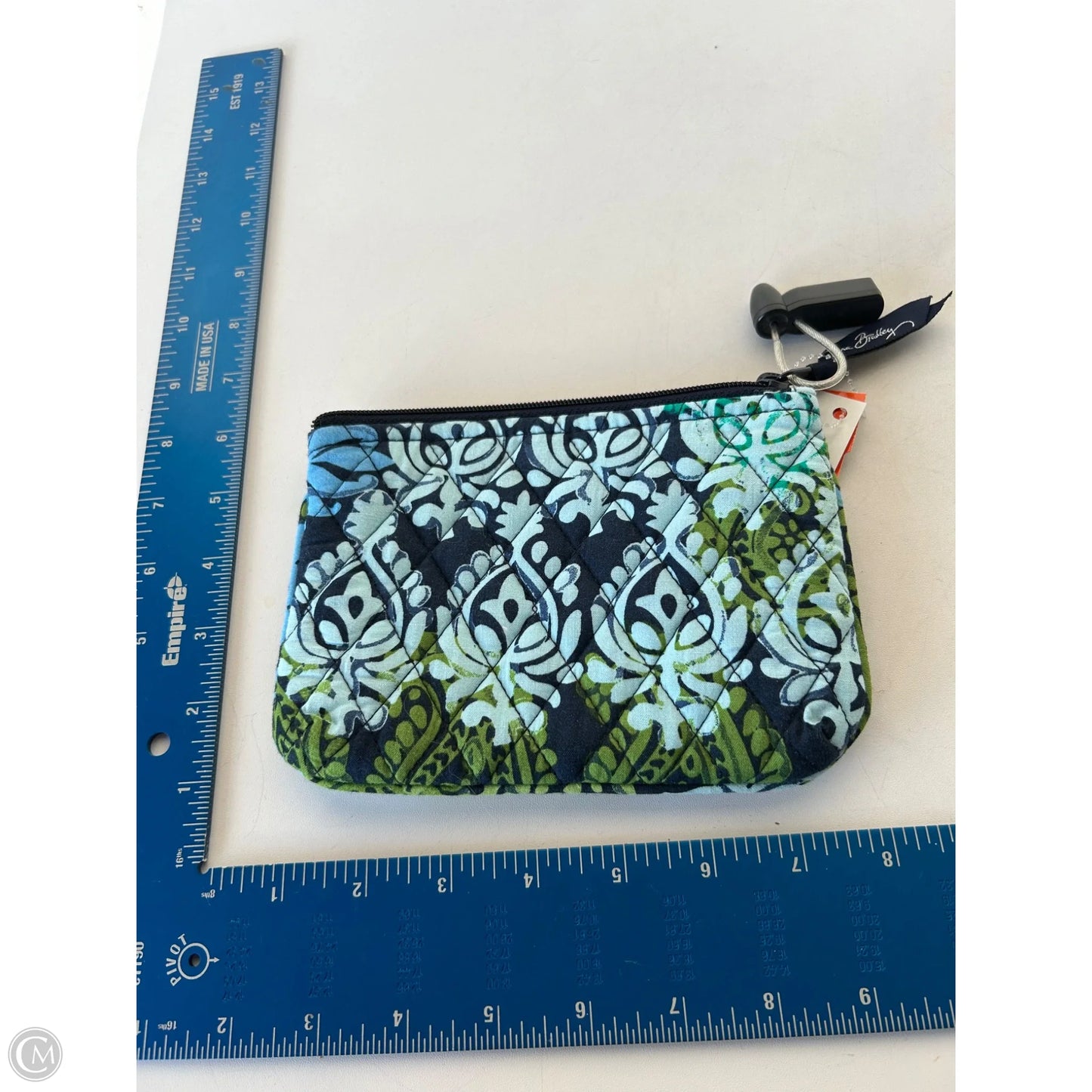 Coin Purse By Vera Bradley, Size: Medium