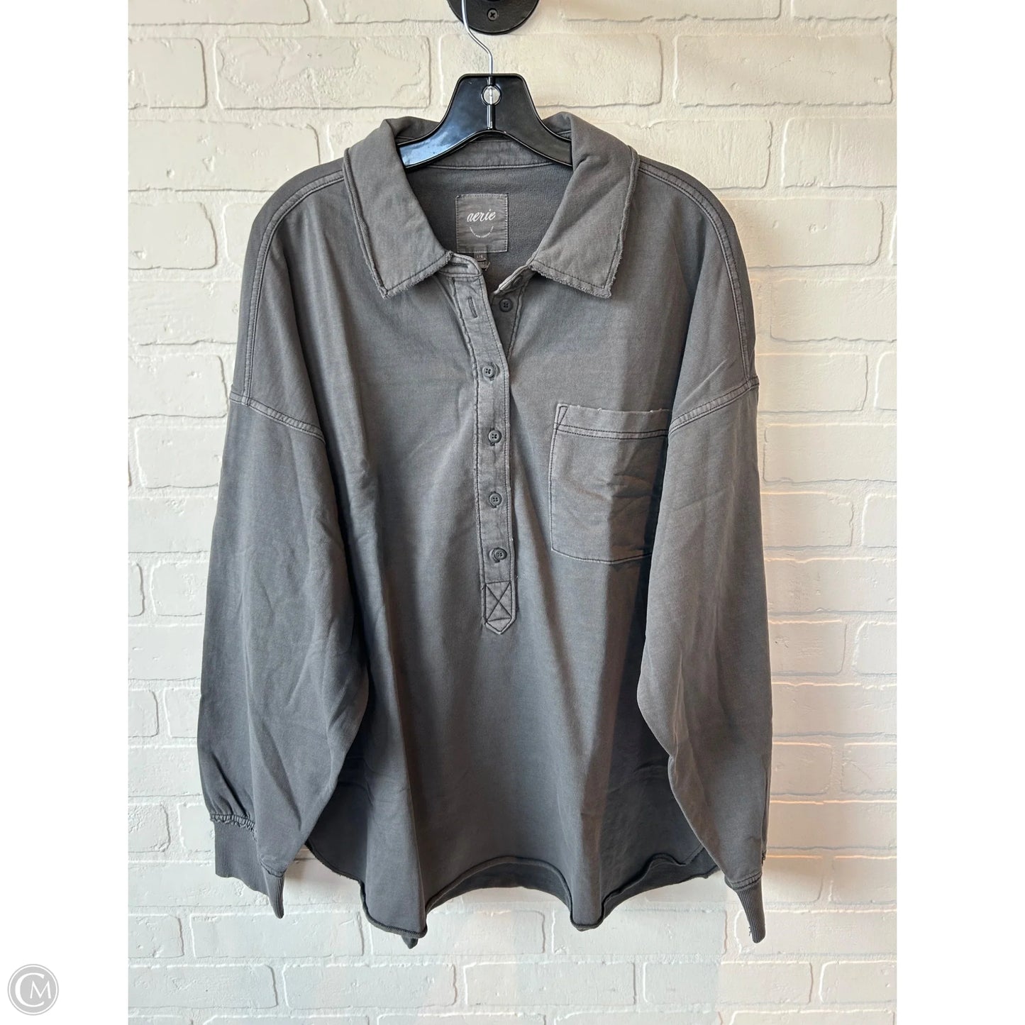 Top Long Sleeve By Aerie In Grey, Size: L