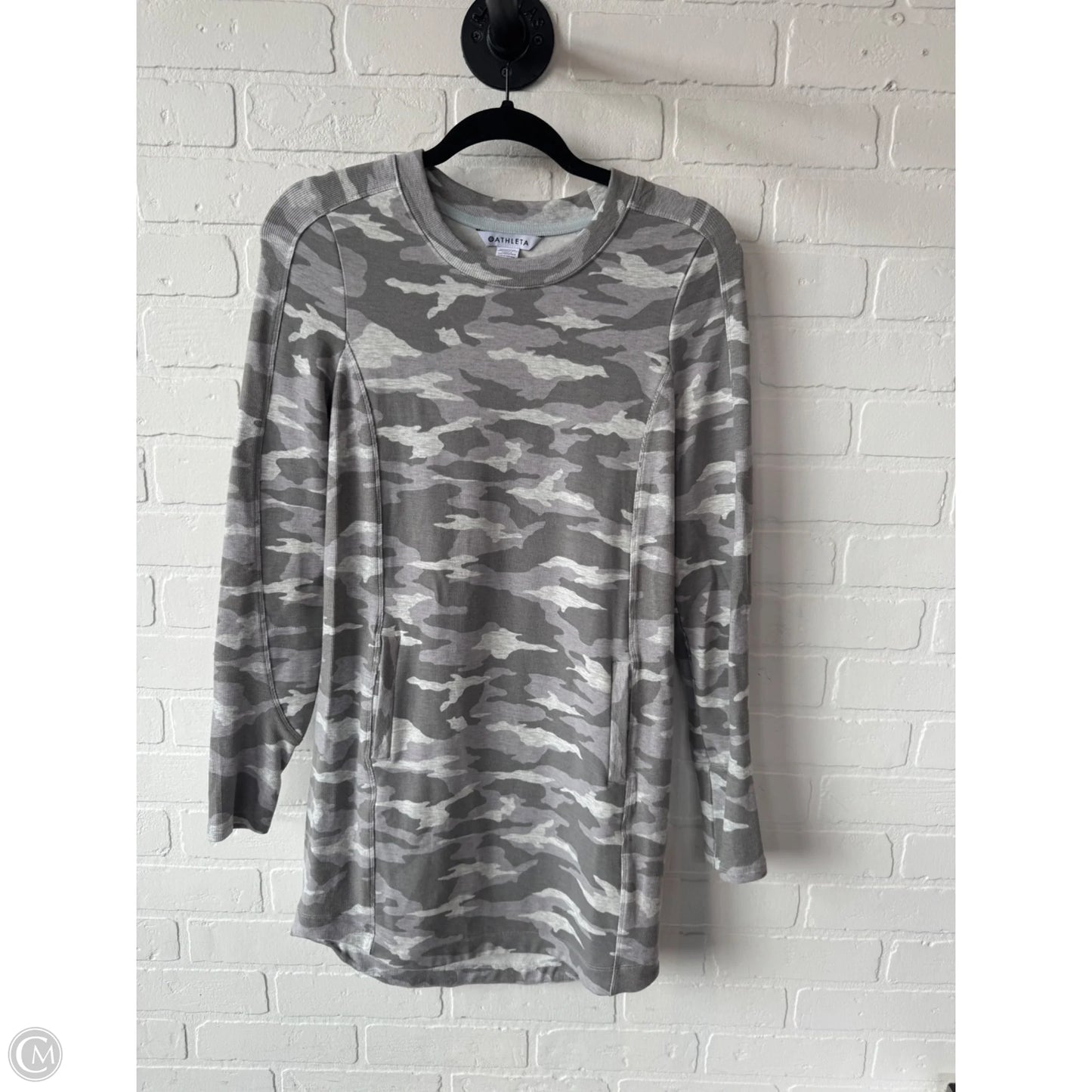 Athletic Dress By Athleta In Grey & White, Size: Xs