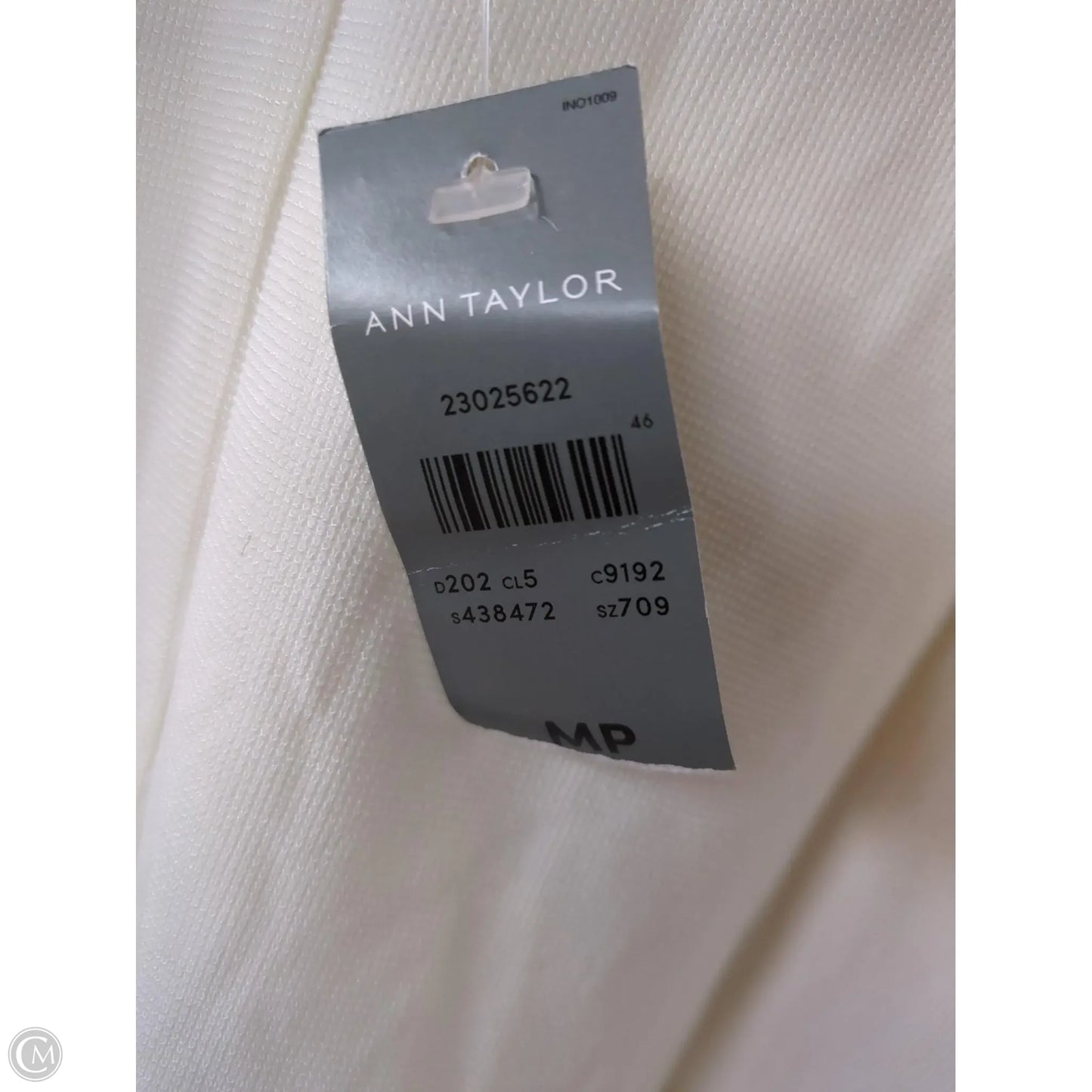 Top Long Sleeve By Ann Taylor In Cream, Size: Mp