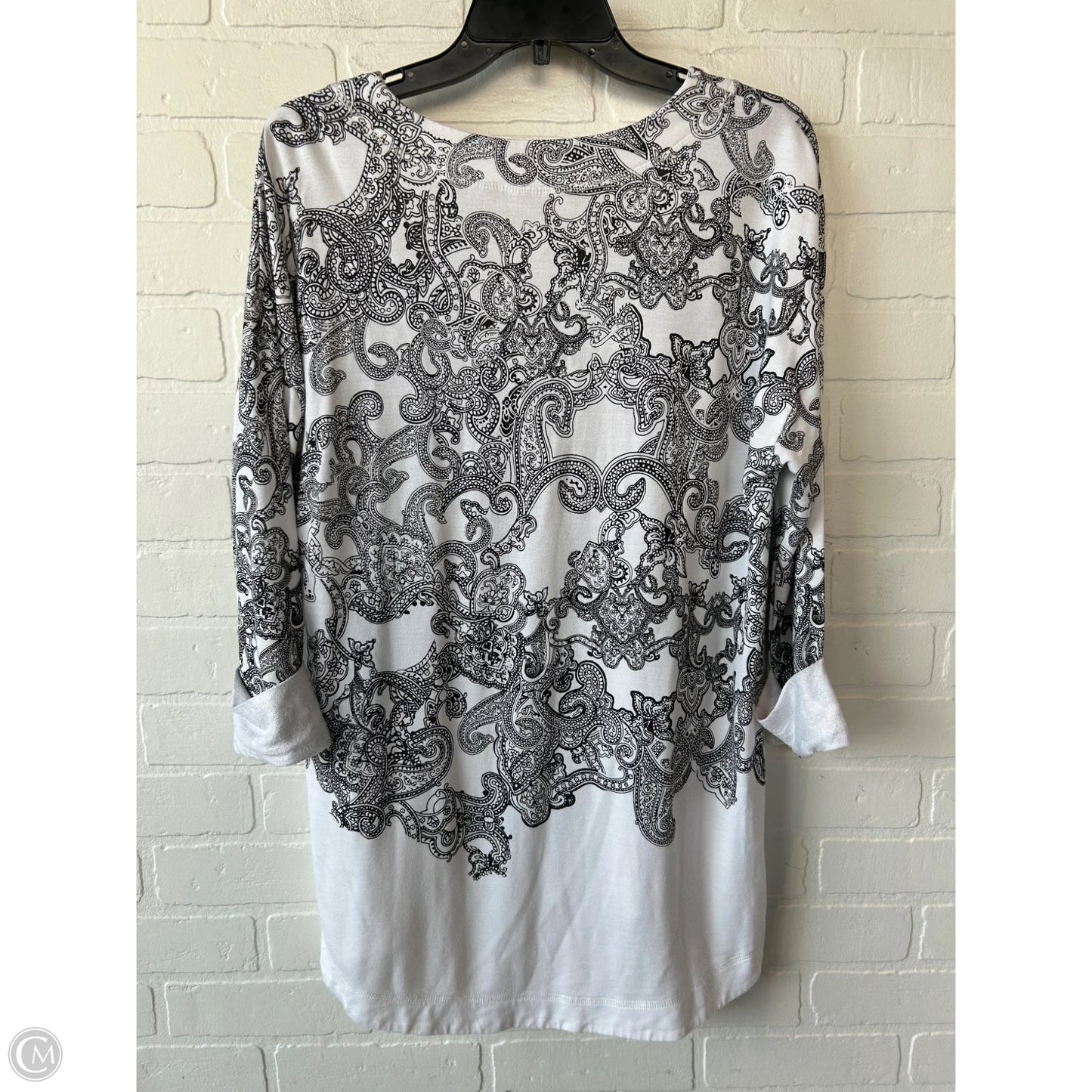 Top 3/4 Sleeve By Chicos In Black & White, Size: M