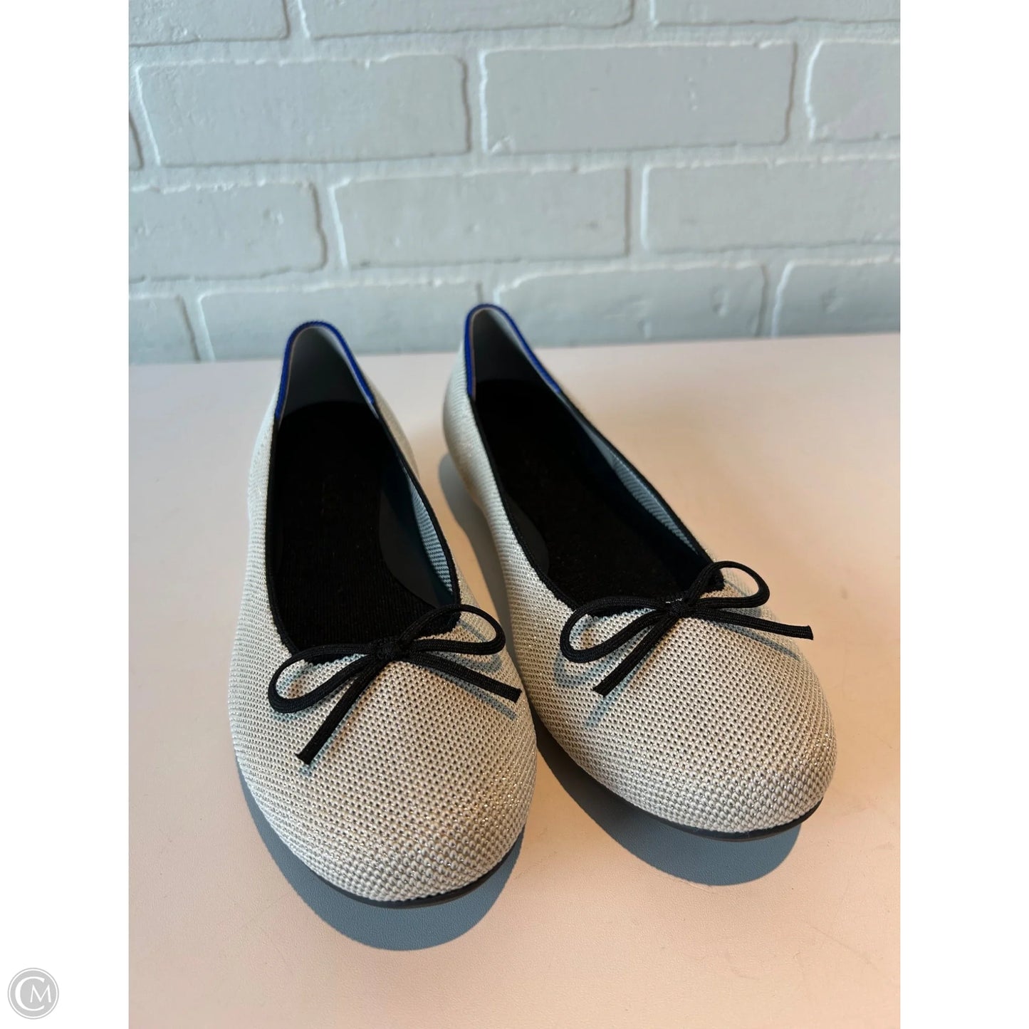 Shoes Flats By Rothys In White, Size: 9