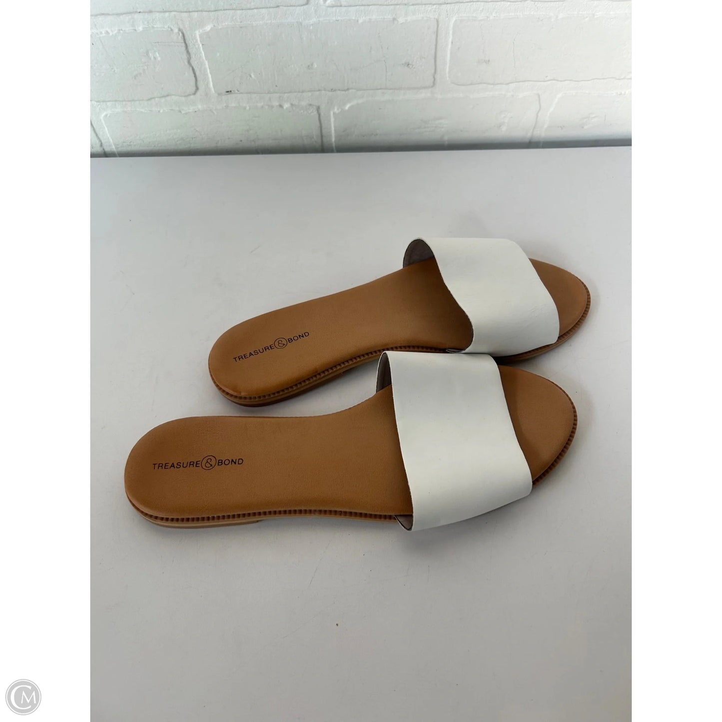 Sandals Flats By Treasure And Bond In White, Size: 10