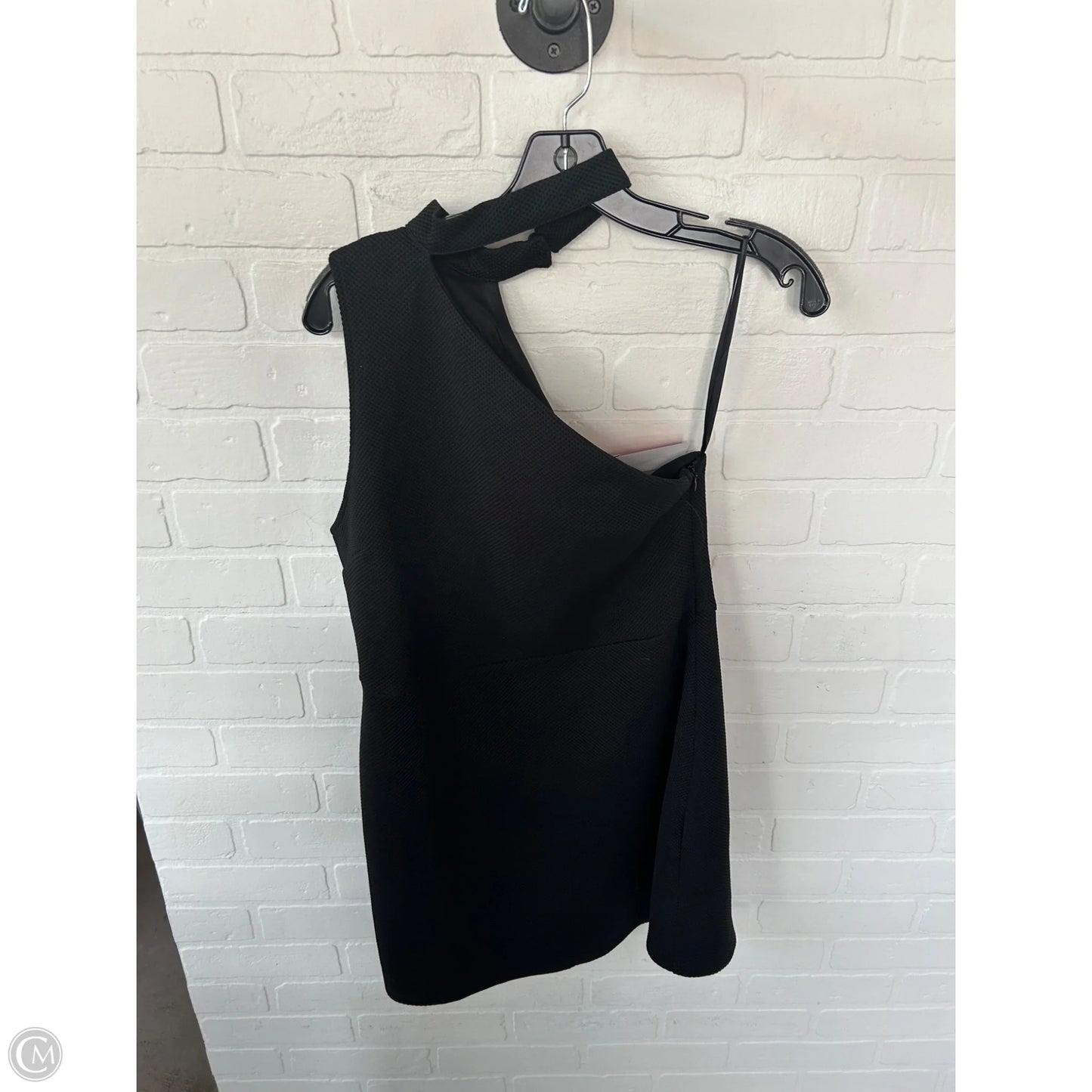 Dress Casual Short By Fabrik In Black, Size: L