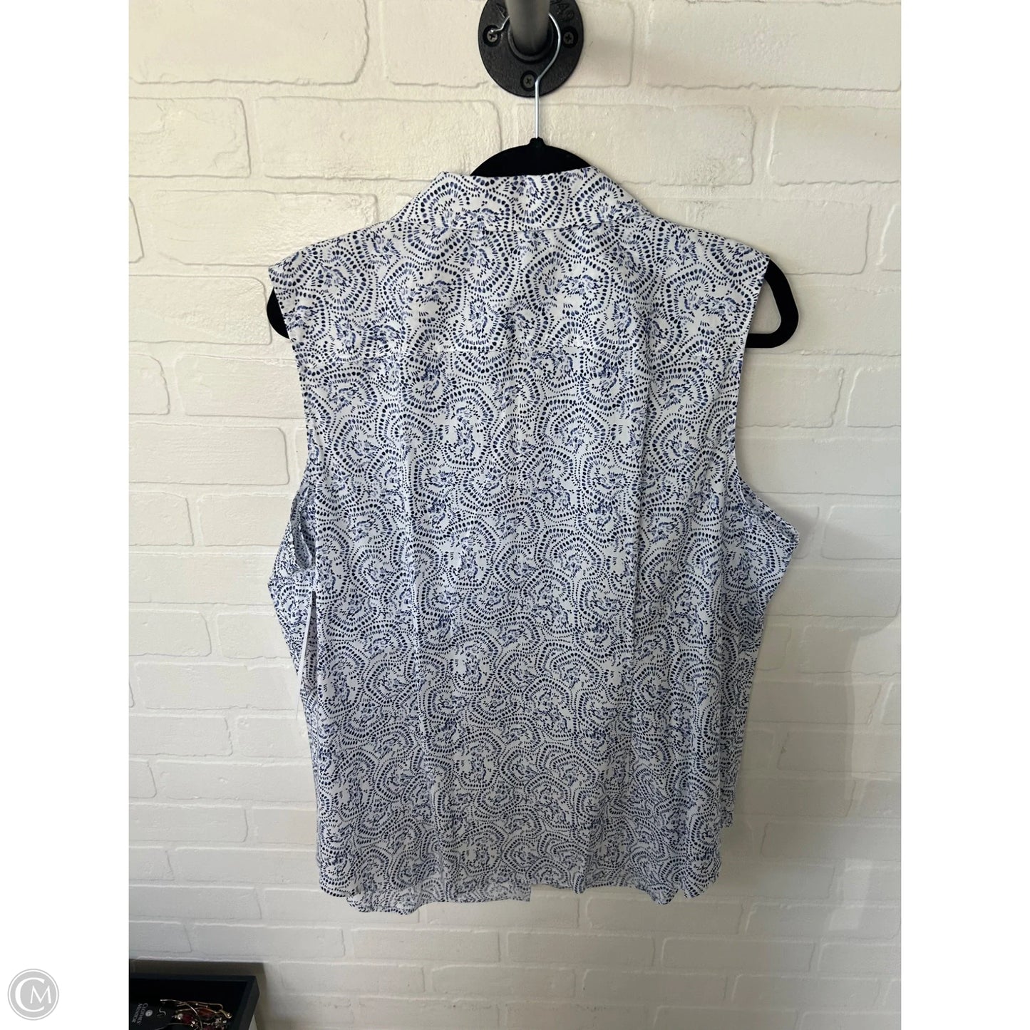 Top Sleeveless By Talbots In Blue & White, Size: 1x