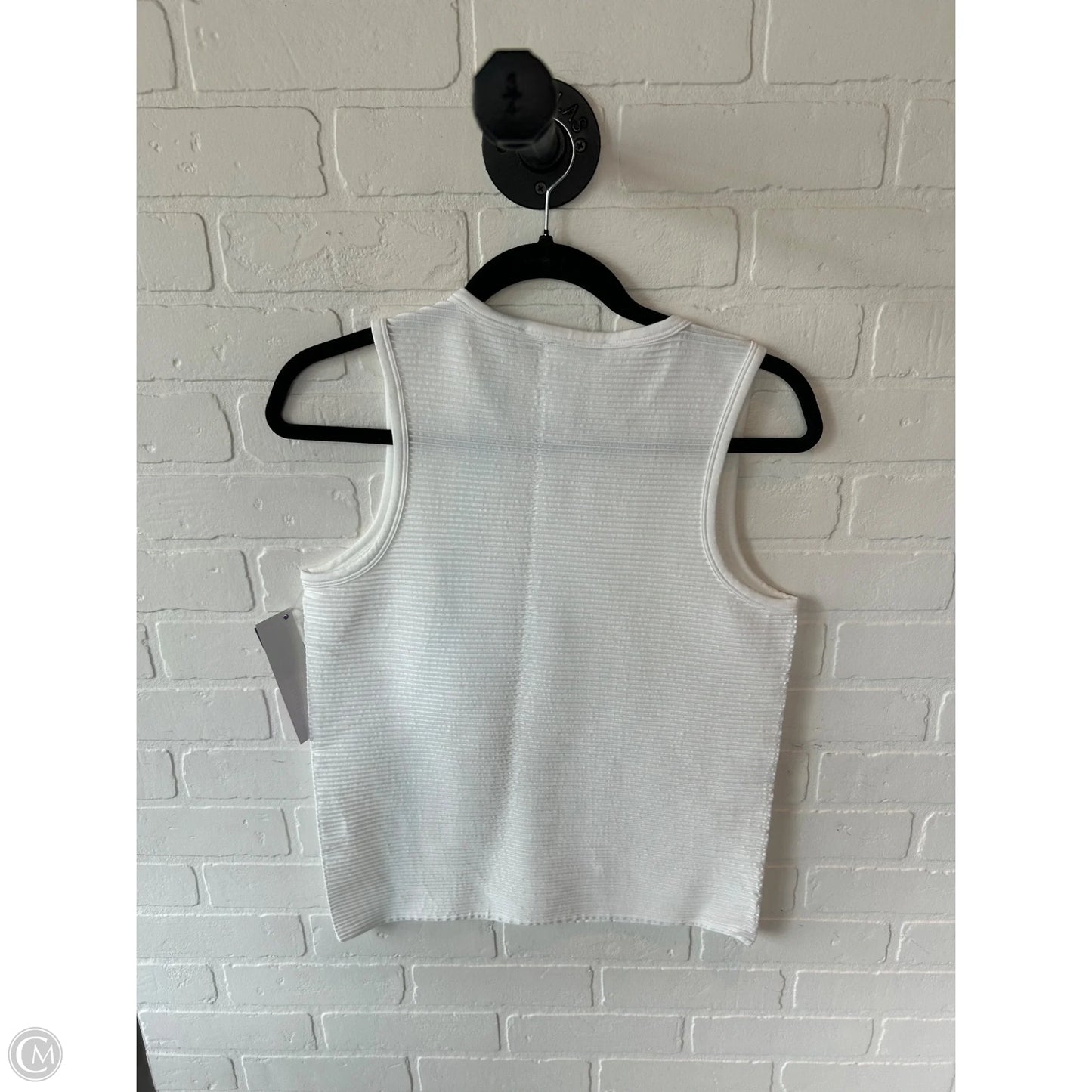 Top Sleeveless By Dkny In White, Size: L