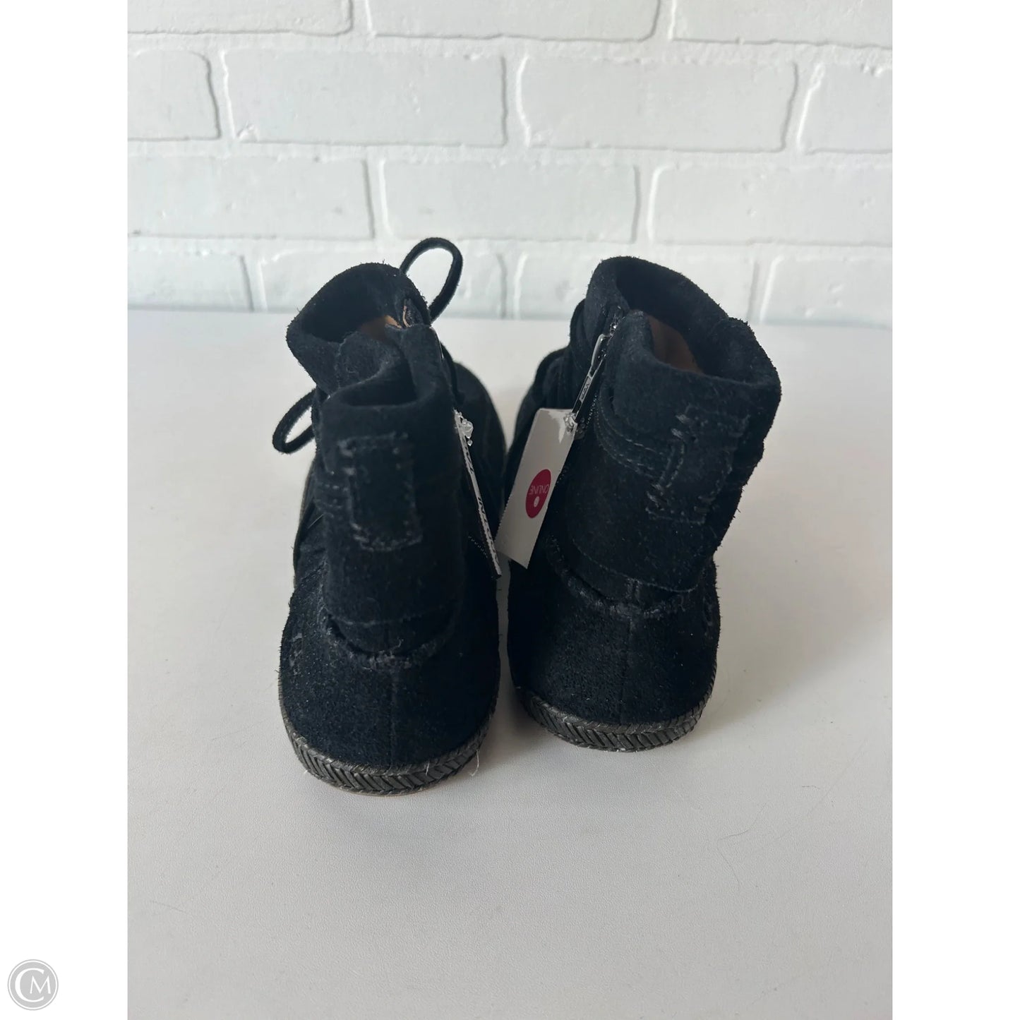 Boots Designer By Ugg In Black, Size: 8