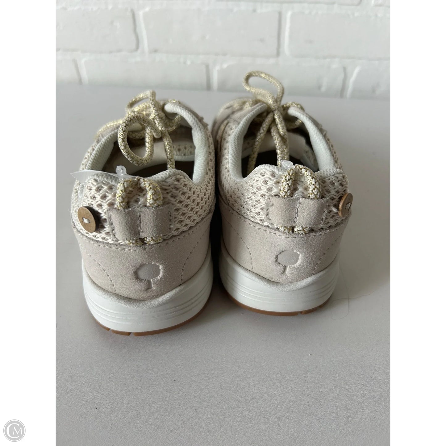 Shoes Athletic By Cmb In Cream, Size: 7.5