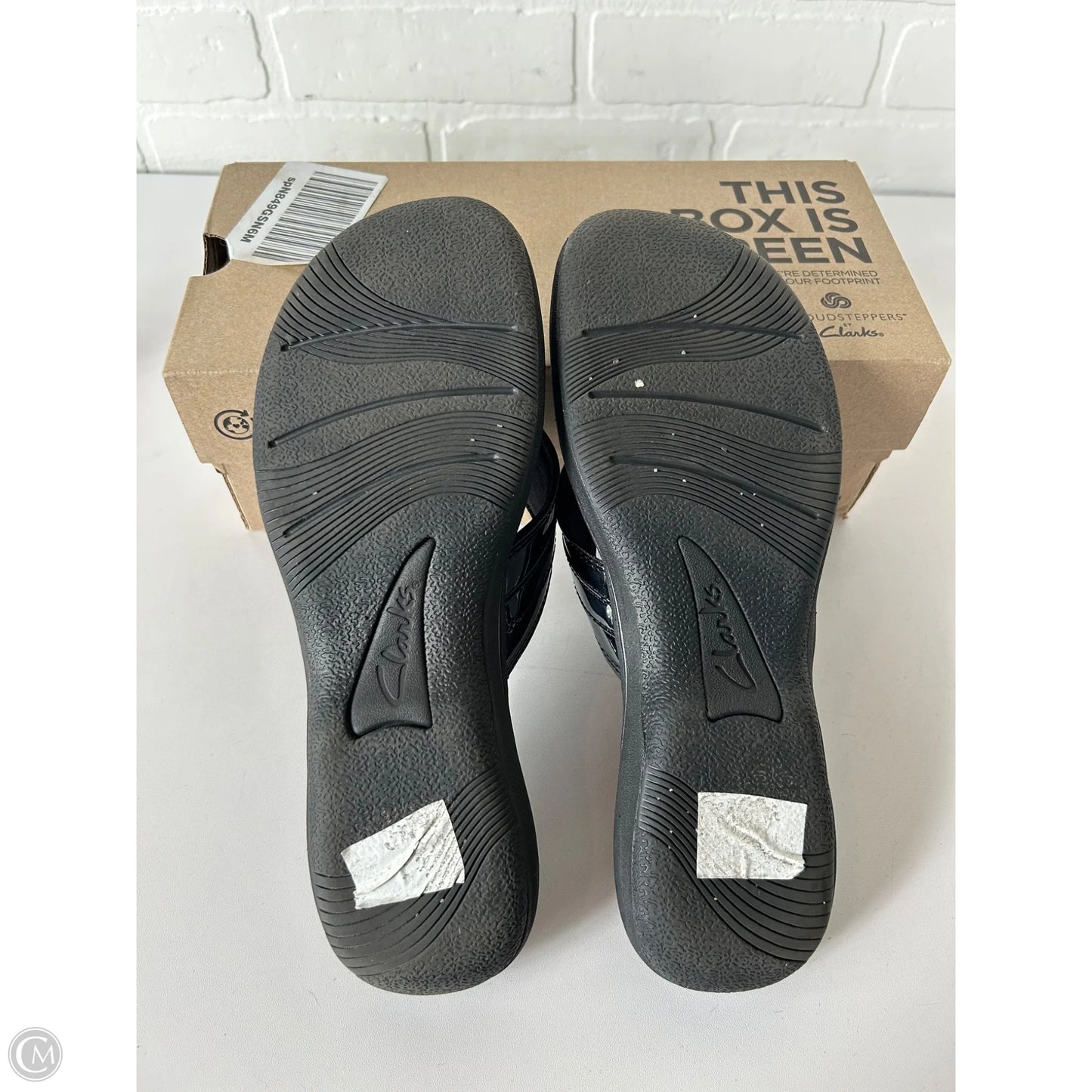 Sandals Flip Flops By Clarks In Black, Size: 11