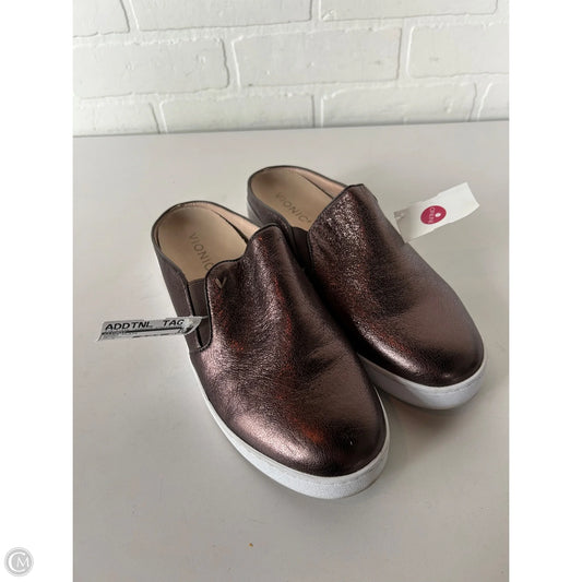 Shoes Flats By Vionic In Brown, Size: 8