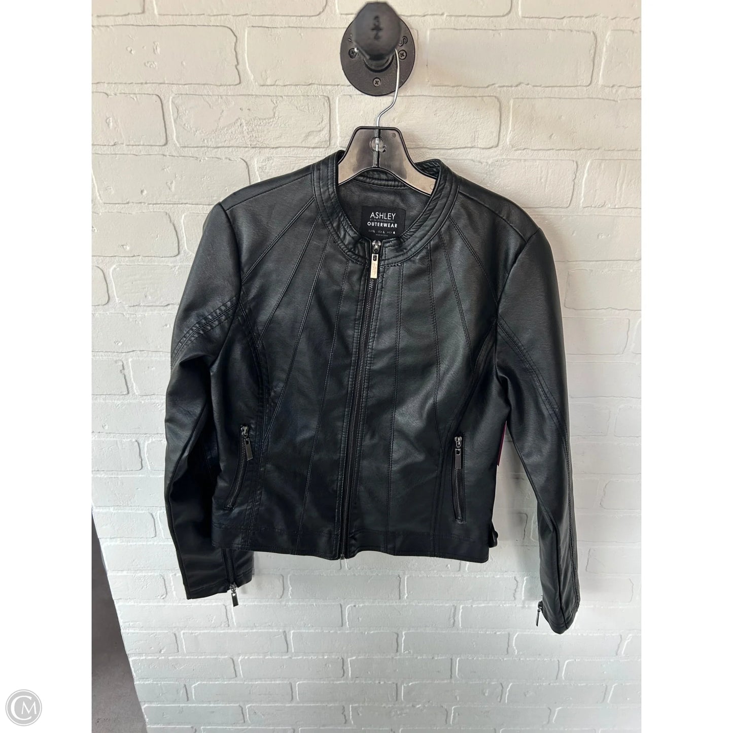Jacket Moto By Clothes Mentor In Black, Size: L