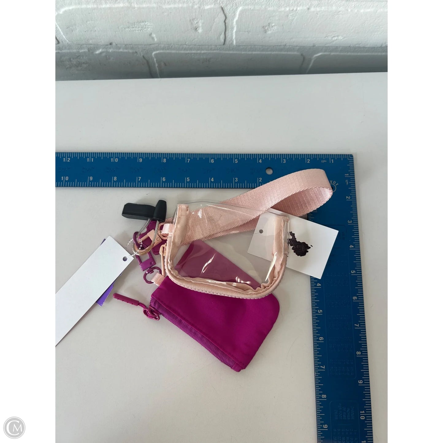 Wristlet By Clothes Mentor, Size: Small