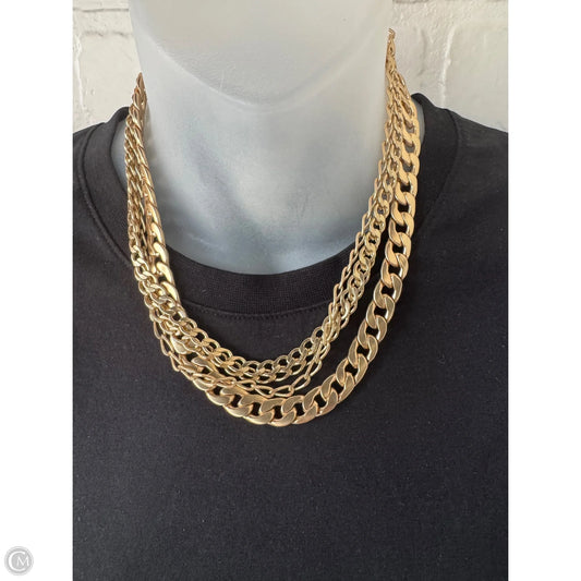 Necklace Layered By Clothes Mentor