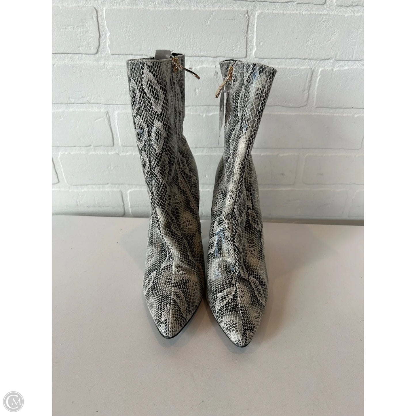 Boots Mid-calf Heels By Fashion Nova In Black & White, Size: 6.5