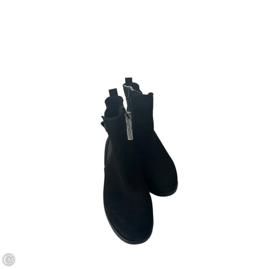 Boots Ankle Flats By Cma In Black, Size: 6.5