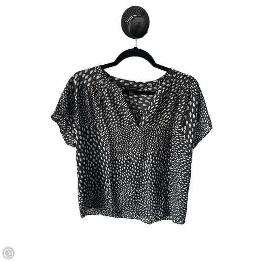 Top Short Sleeve By Banana Republic In Cream & Grey, Size: L