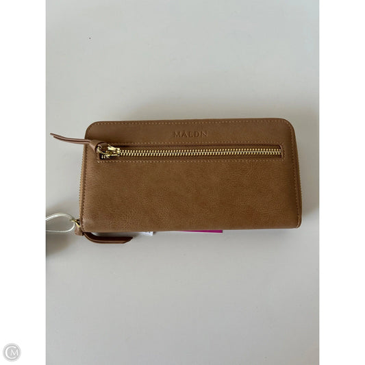 Wallet By Cmc, Size: Large