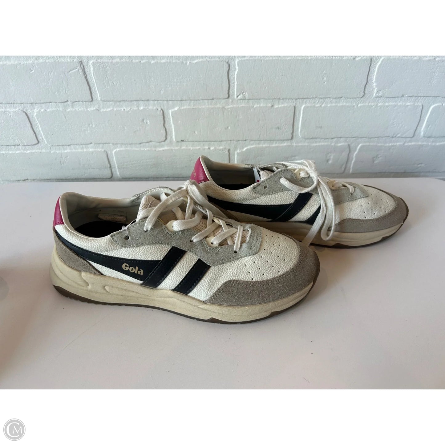 Shoes Sneakers By Gola In Black & White, Size: 10