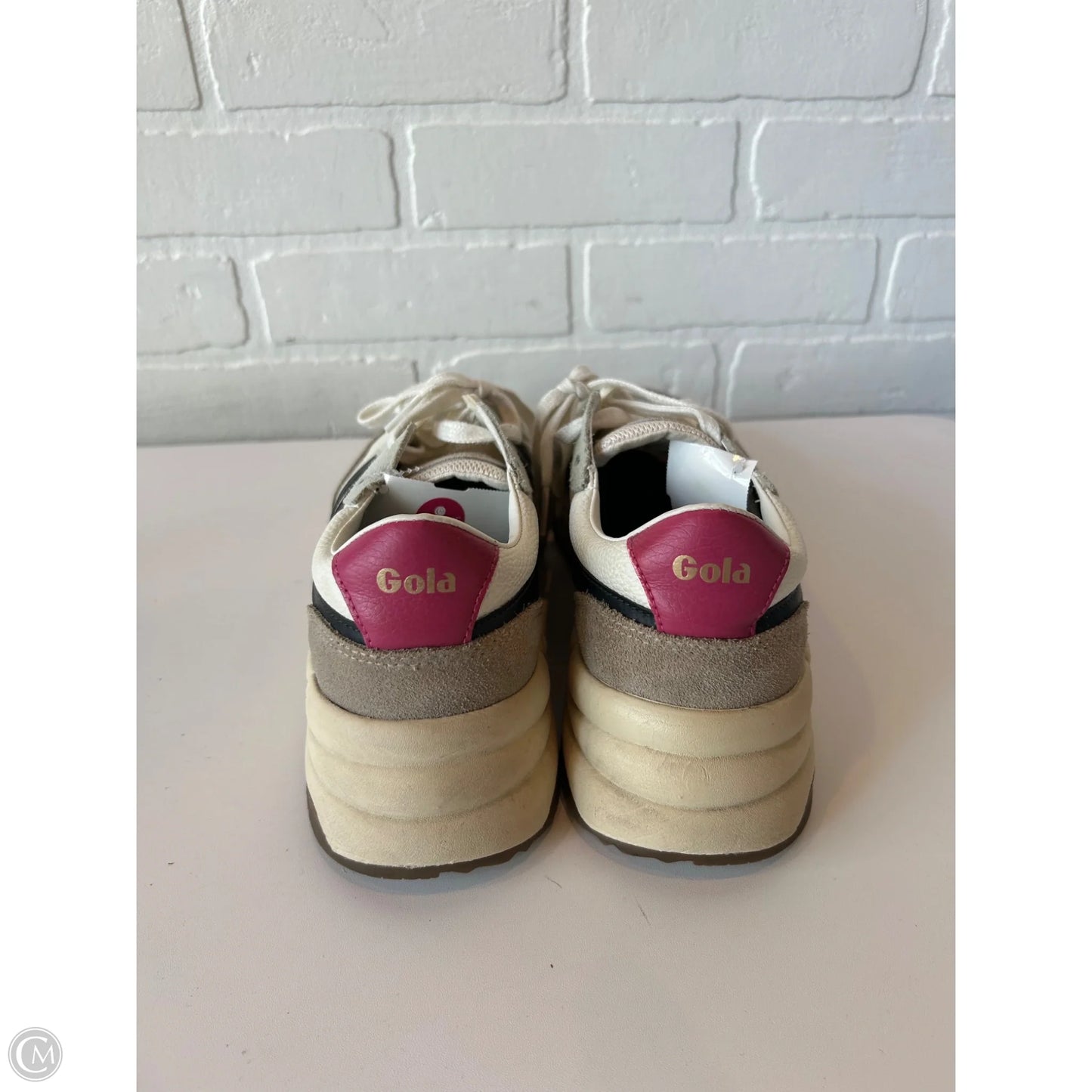 Shoes Sneakers By Gola In Black & White, Size: 10