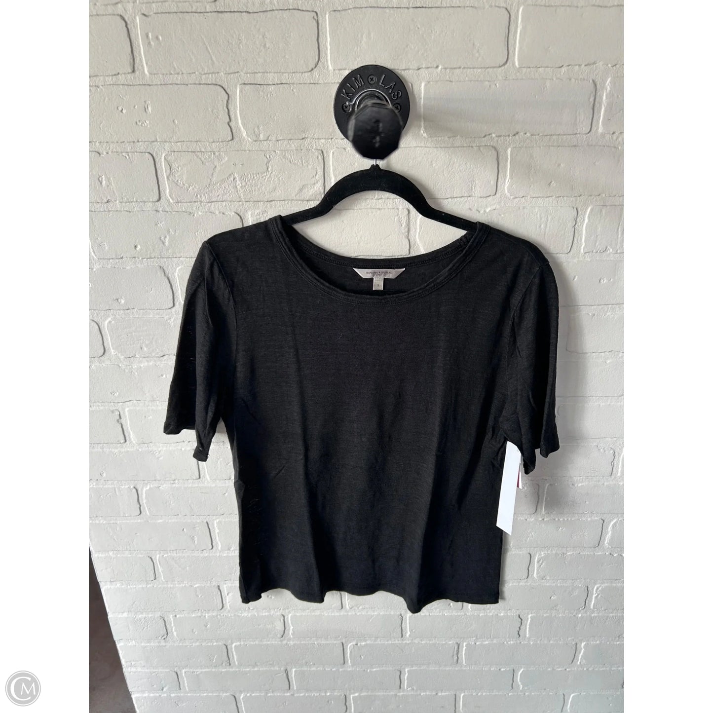 Top Short Sleeve Basic By Banana Republic In Black, Size: S