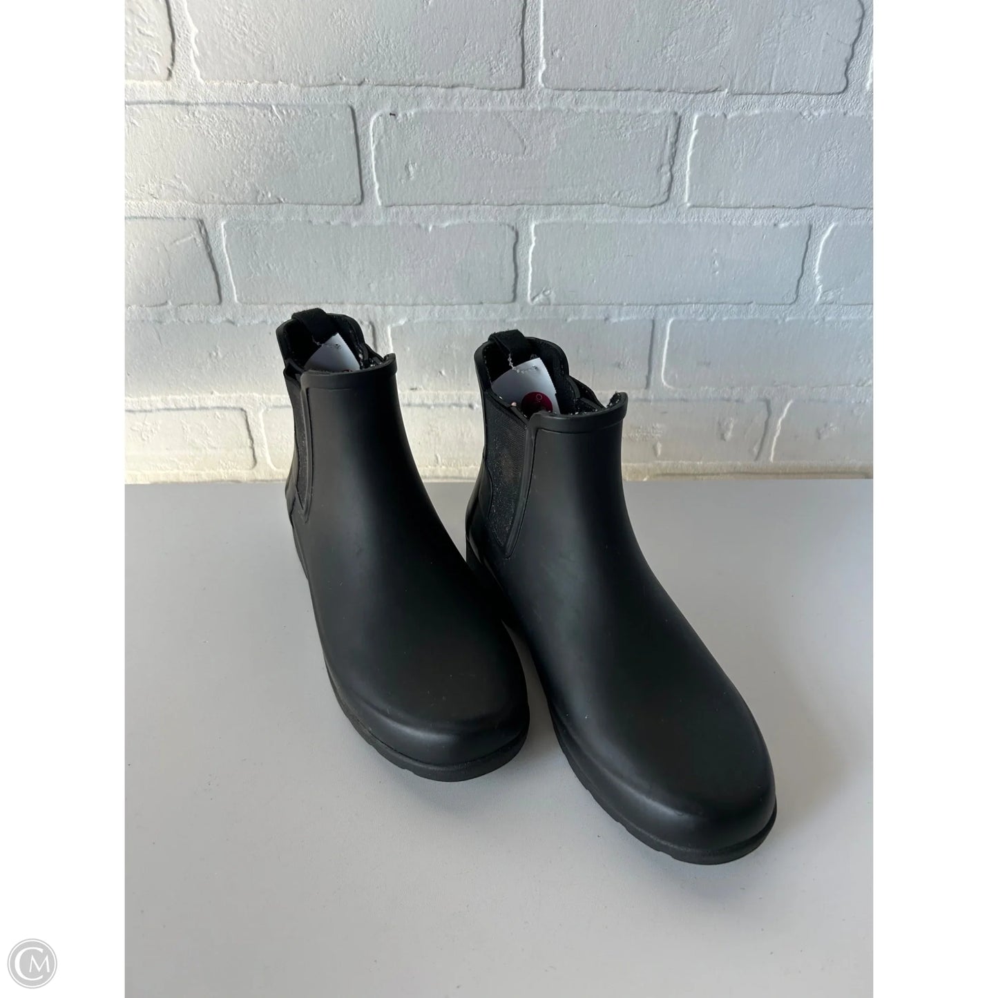 Boots Ankle Flats By Hunter In Black, Size: 6