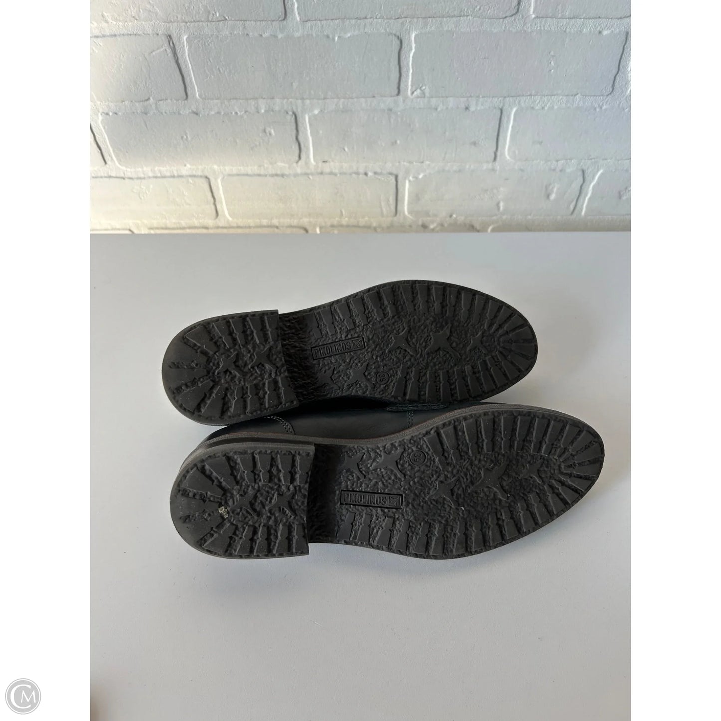 Shoes Flats By Pikolinos In Black, Size: 8.5
