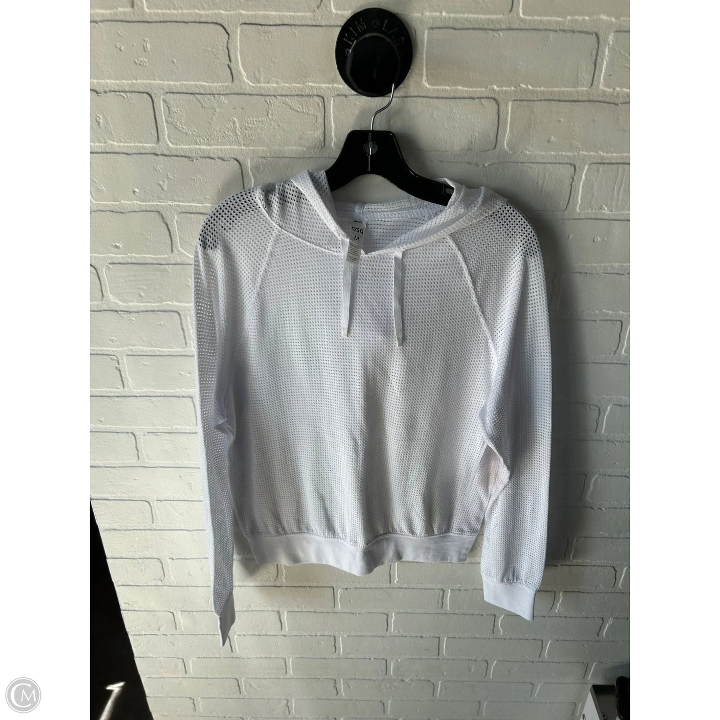 Athletic Top Long Sleeve Hoodie By Dsg Outerwear In White, Size: M