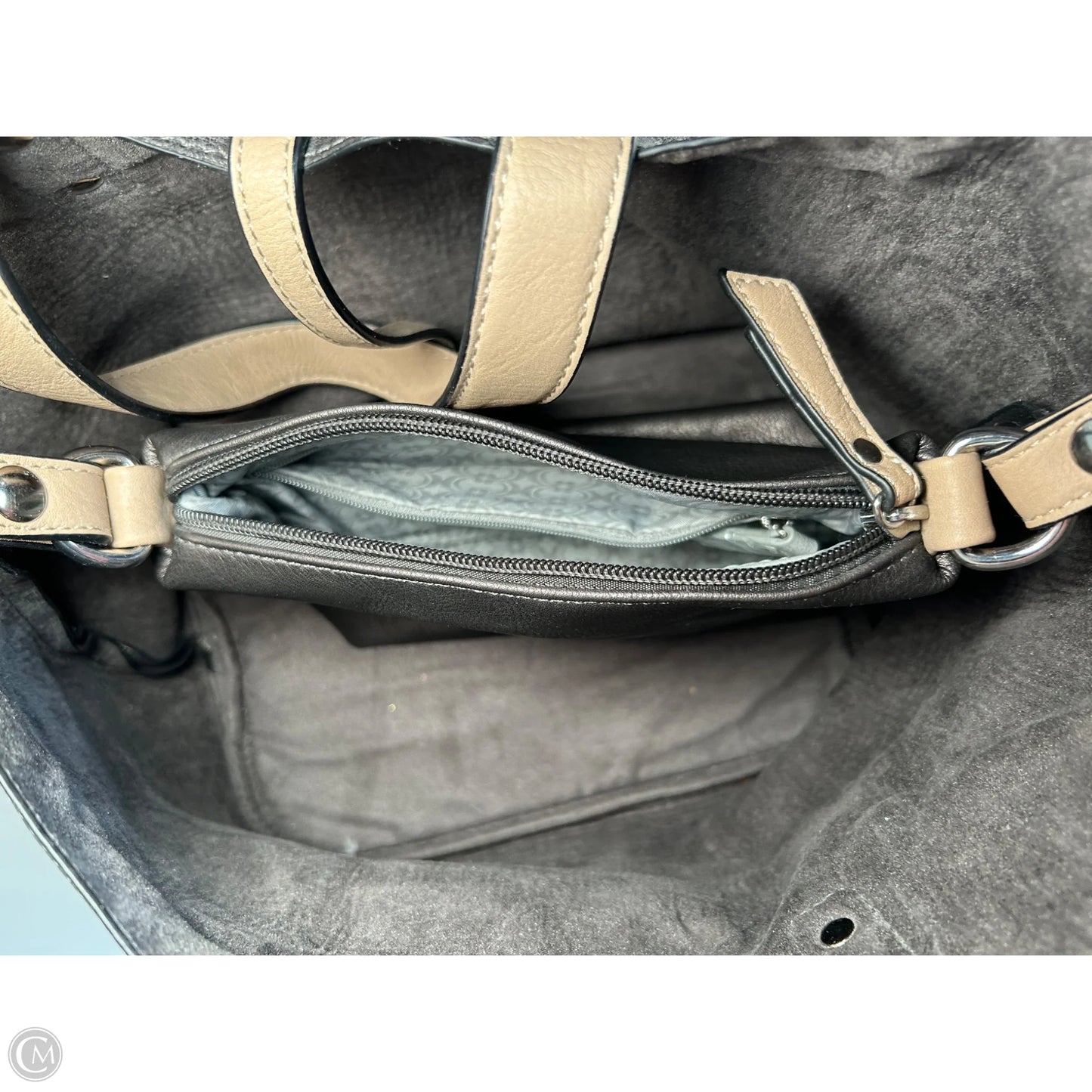 Handbag By Clothes Mentor, Size: Medium