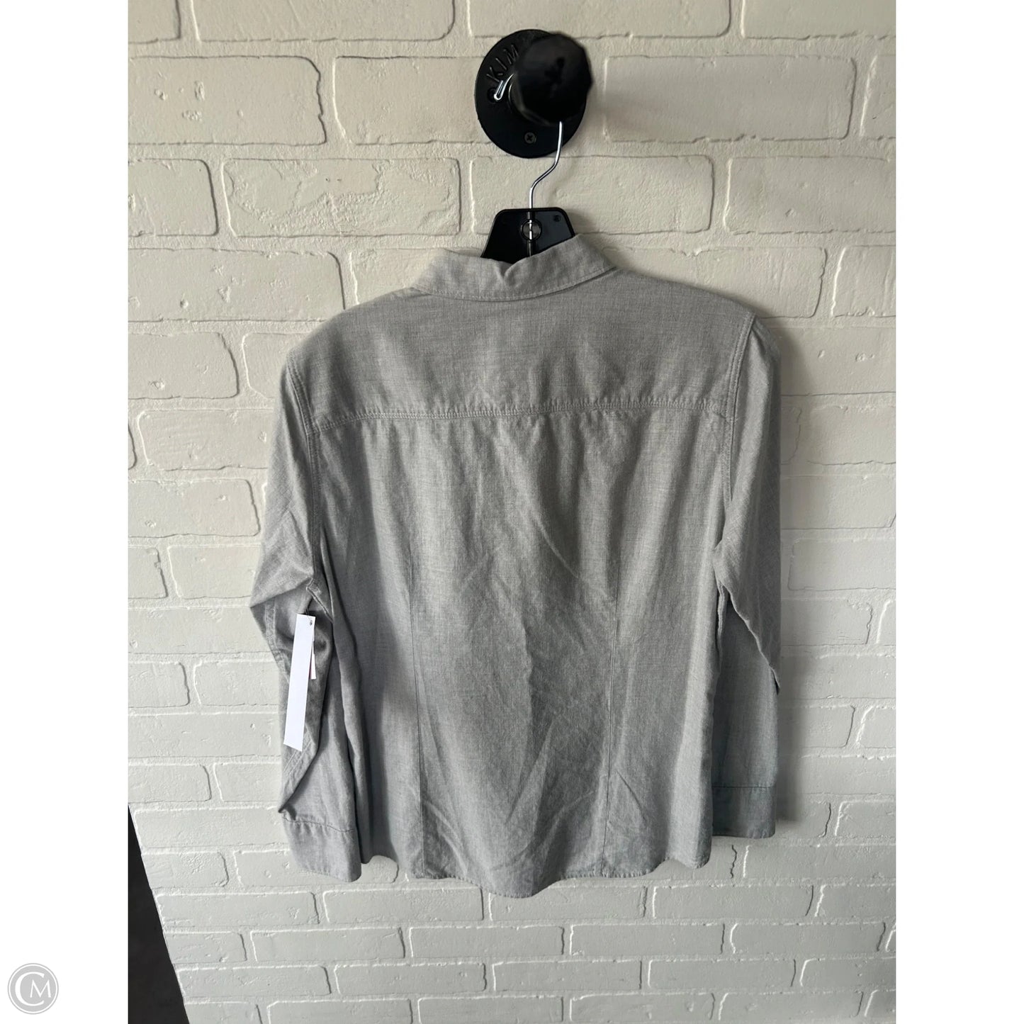 Top Long Sleeve By Eddie Bauer In Grey, Size: M