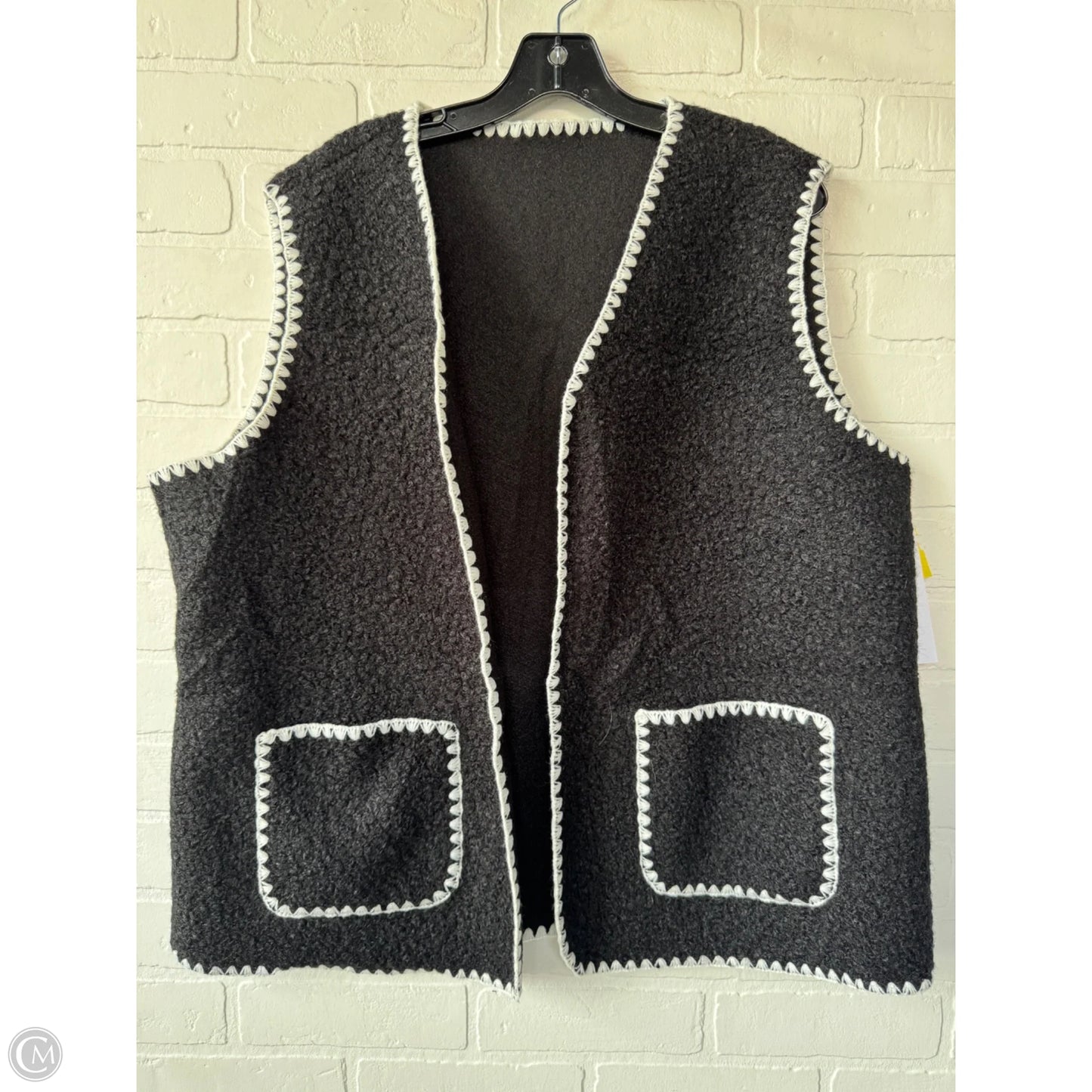 Vest Fleece By Lillusory In Black & White, Size: Xl