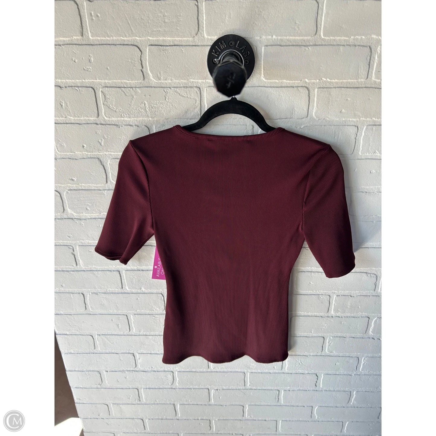 Top Short Sleeve By White House Black Market In Maroon, Size: S