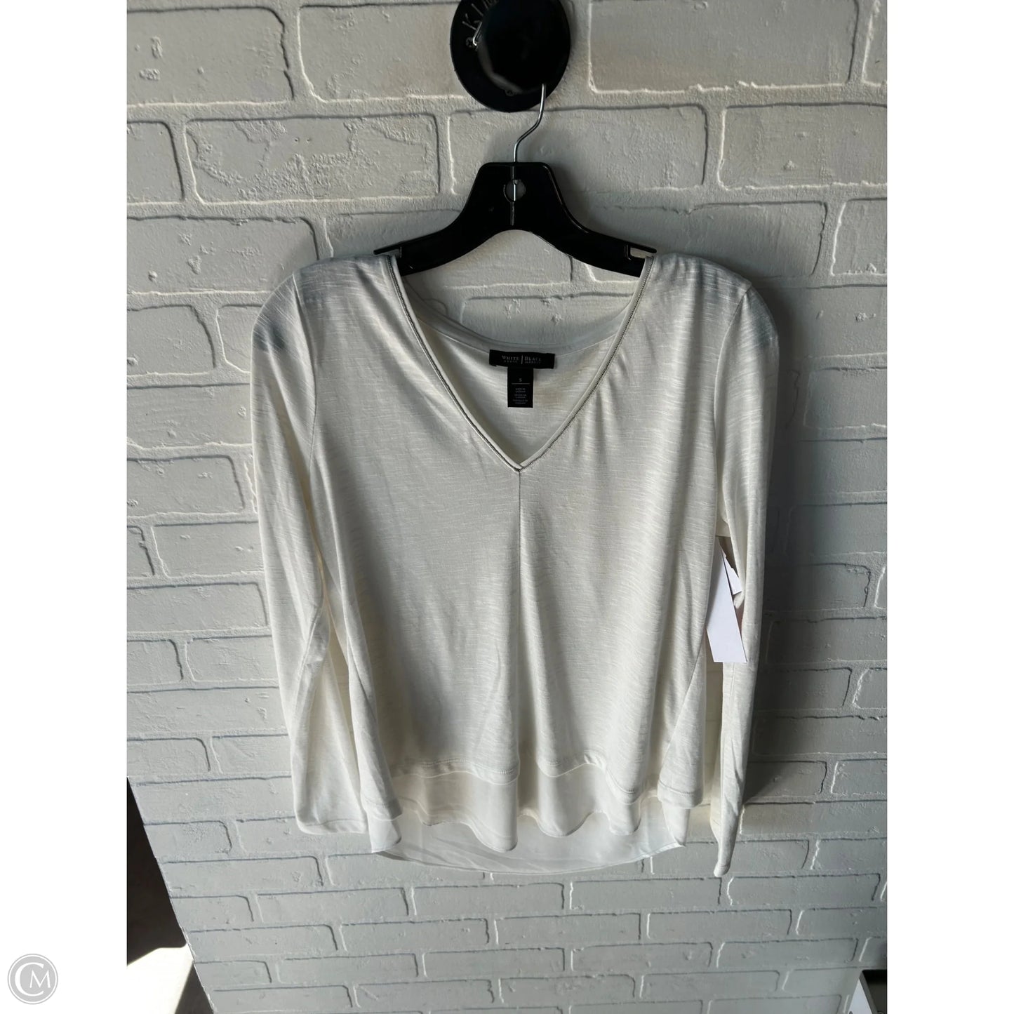 Top Long Sleeve By White House Black Market In White, Size: S