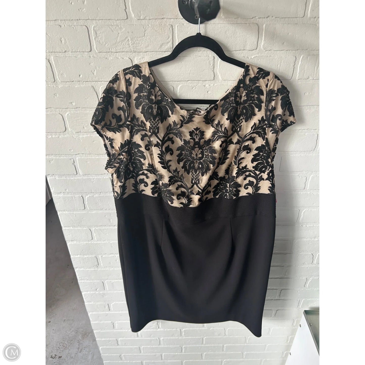 Dress Party Midi By Adrianna Papell In Black, Size: 2x