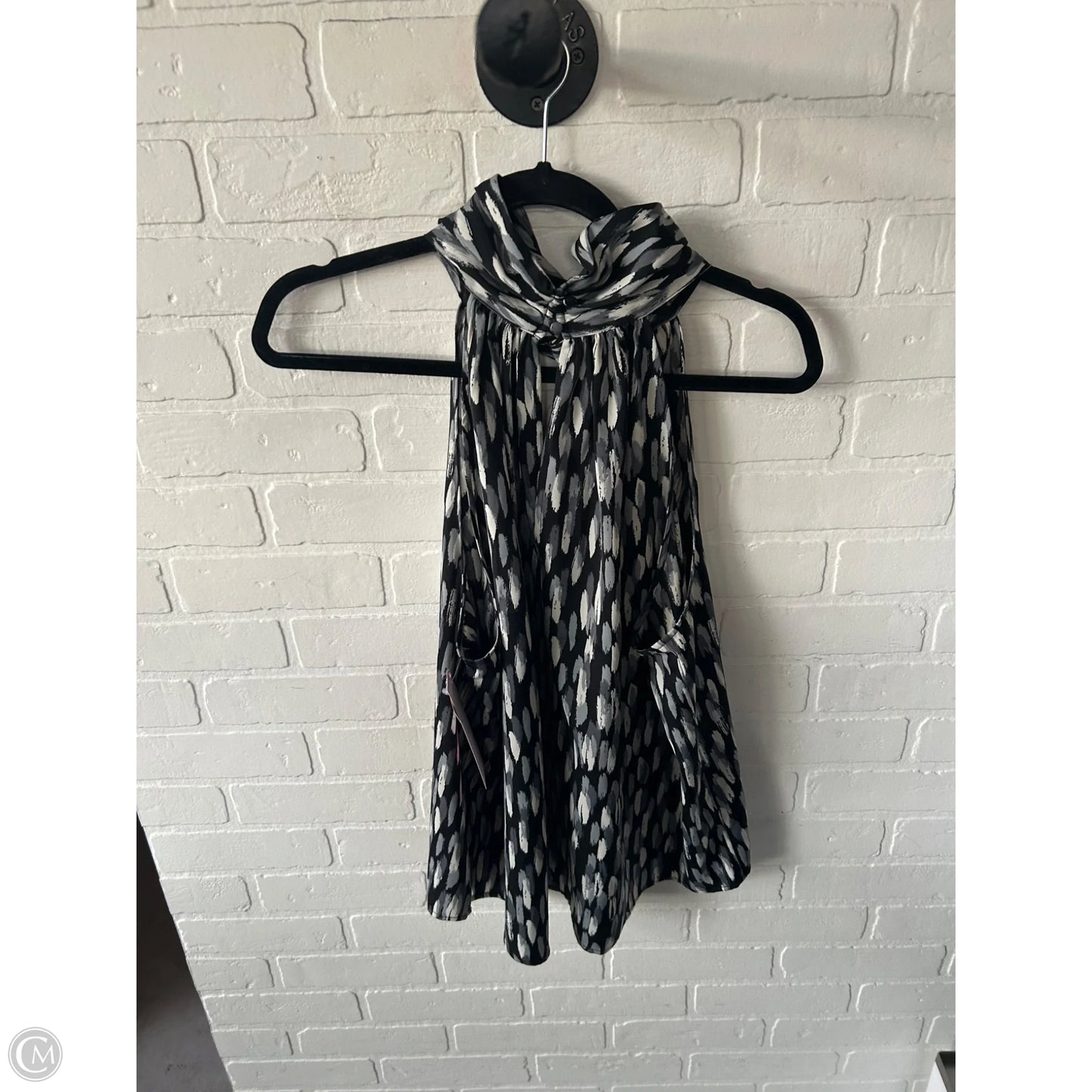 Top Sleeveless By Banana Republic In Black & Grey, Size: Xl