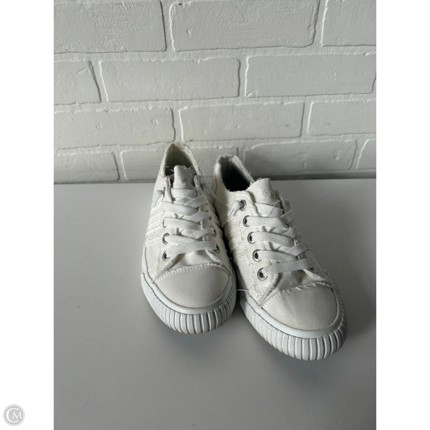 Shoes Sneakers By Blowfish In White, Size: 8.5