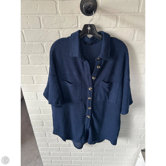 Top Short Sleeve By Dokotoo In Blue, Size: L