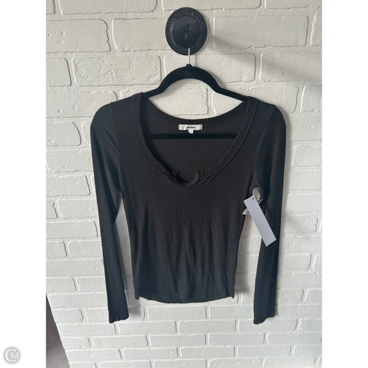 Top Long Sleeve Basic By Clothes Mentor In Black, Size: M